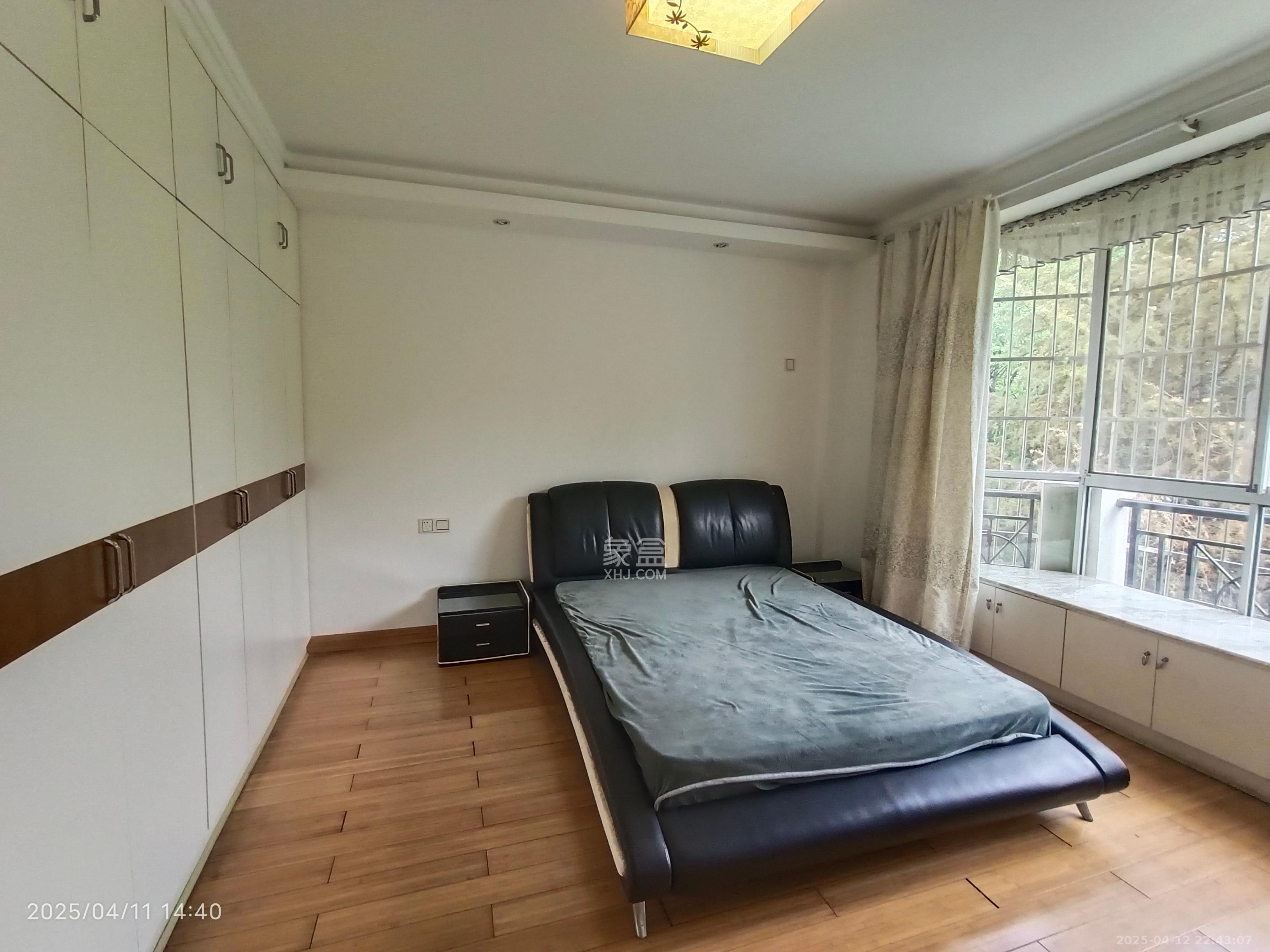 山水人家一二期 4室2厅3卫 2500.0元/月 山水人家一二期 4室2厅3卫 2500.0元/月室内图