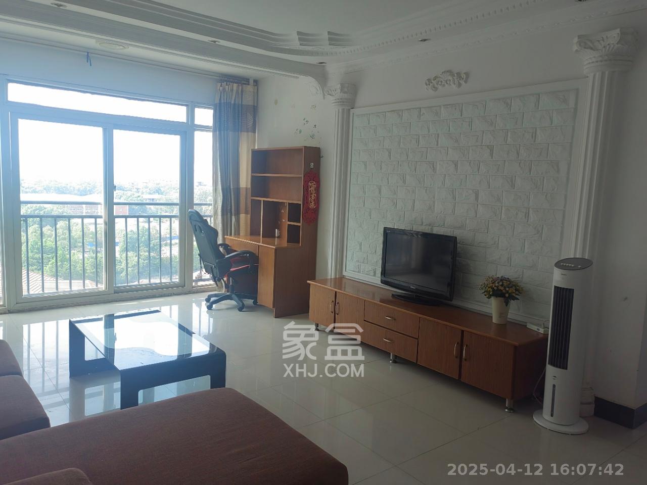 中悦领秀金都 2室2厅1卫 1300.0元/月 中悦领秀金都 2室2厅1卫 1300.0元/月室内图