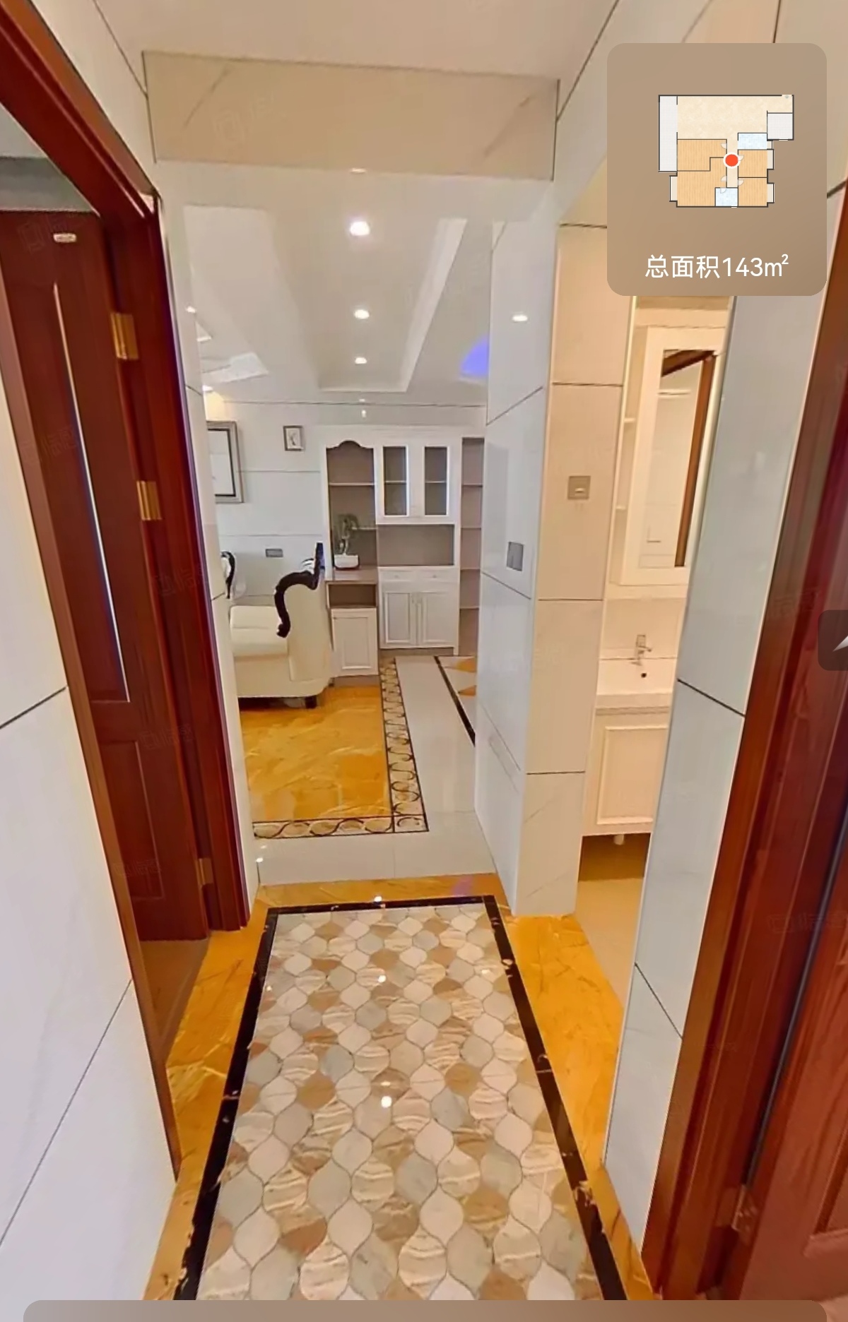 碧桂园娄星府 4室2厅2卫 108.0万 碧桂园娄星府 4室2厅2卫 108.0万客厅