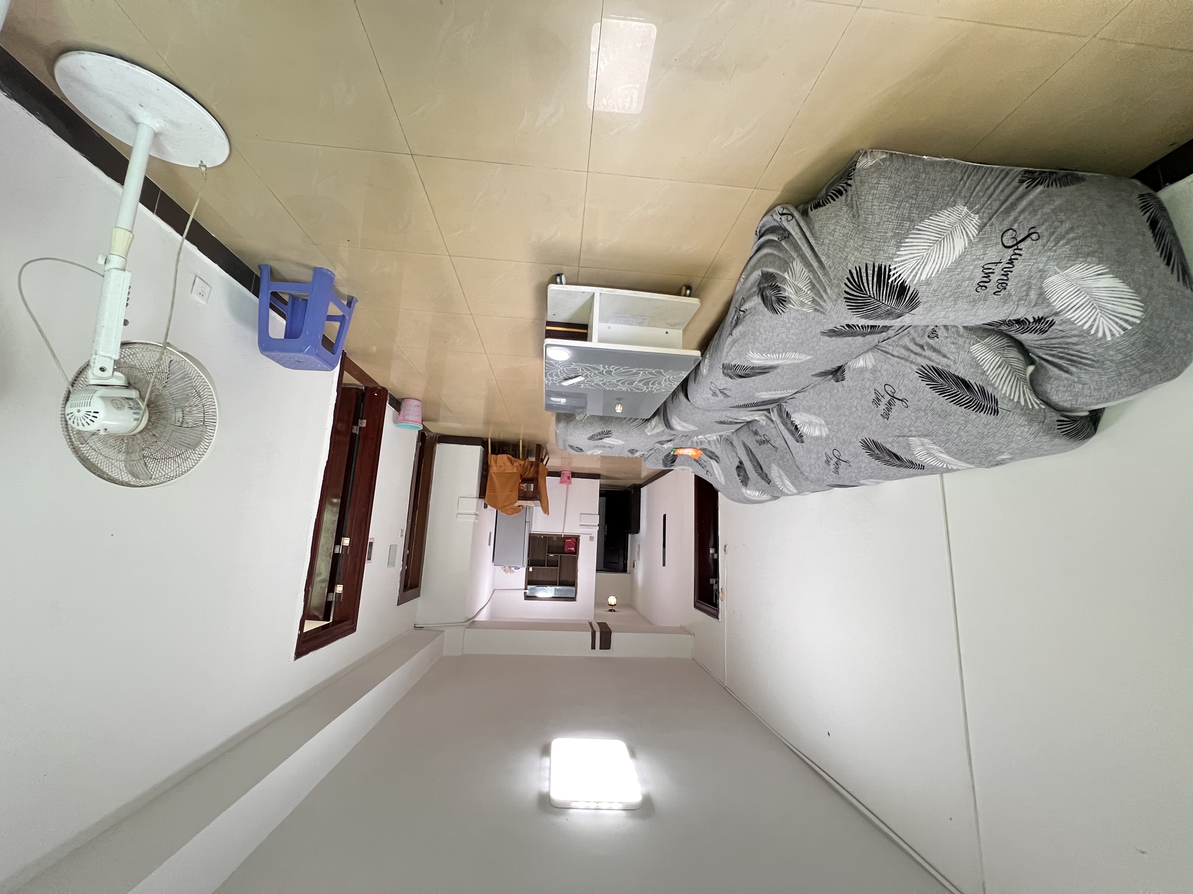 诚田大厦 2室2厅1卫 2100.0元/月 诚田大厦 2室2厅1卫 2100.0元/月室内图