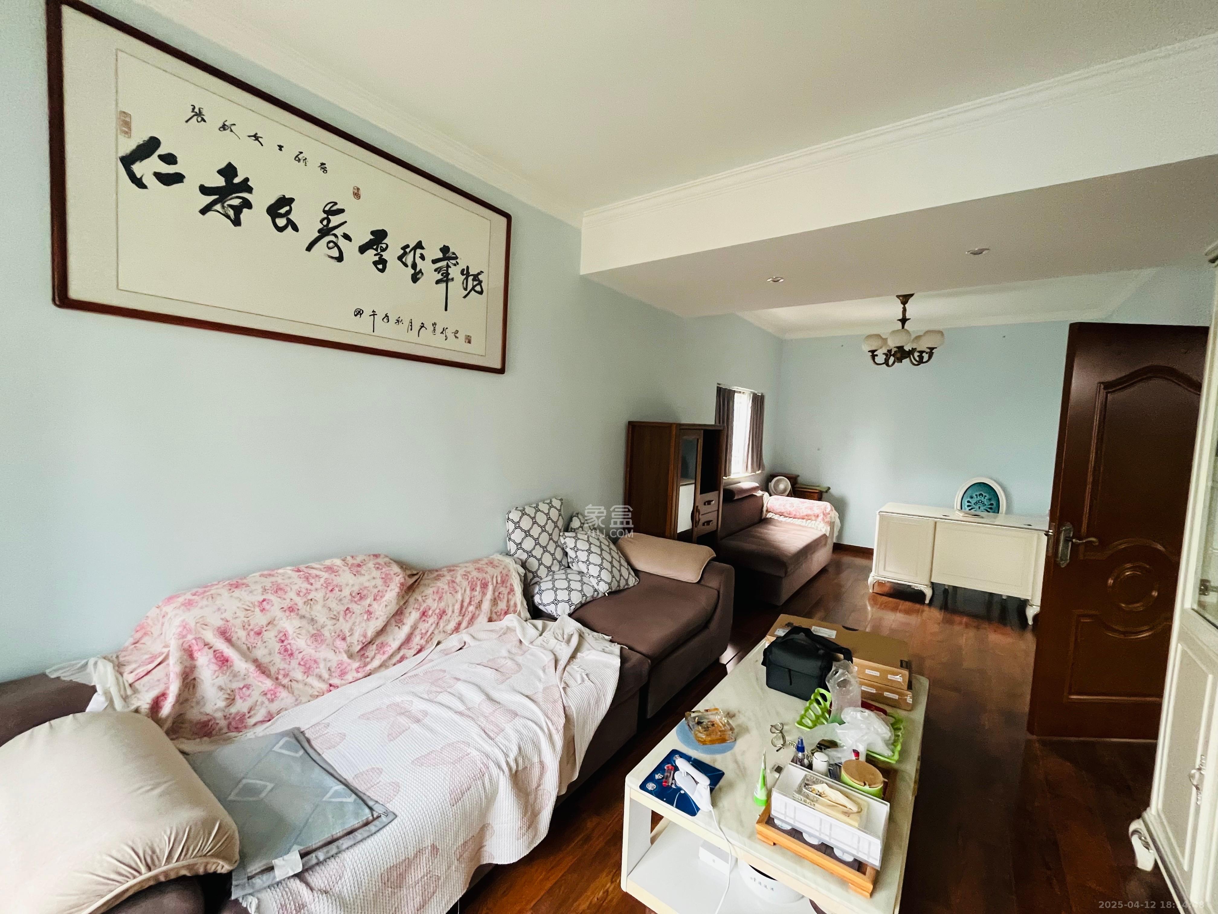 同鑫家园 3室2厅1卫 5000.0元/月 同鑫家园 3室2厅1卫 5000.0元/月室内图