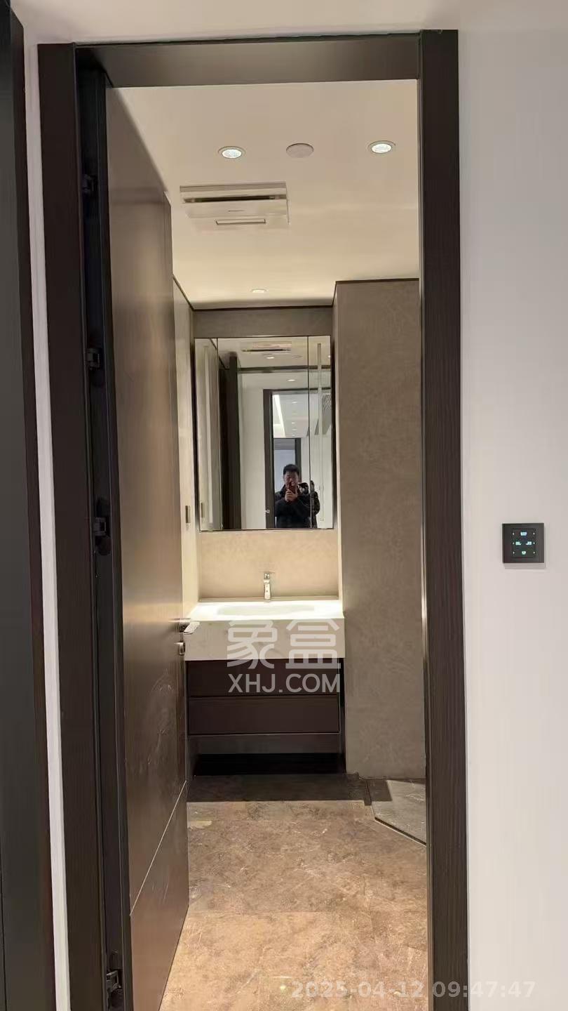 万科瑧湾汇 4室2厅3卫 15000.0元/月 万科瑧湾汇 4室2厅3卫 15000.0元/月室内图