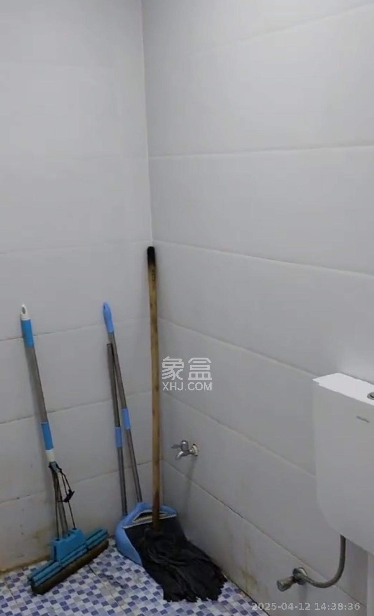 御溪国际  1室1厅1卫   1400.00元/月室内图