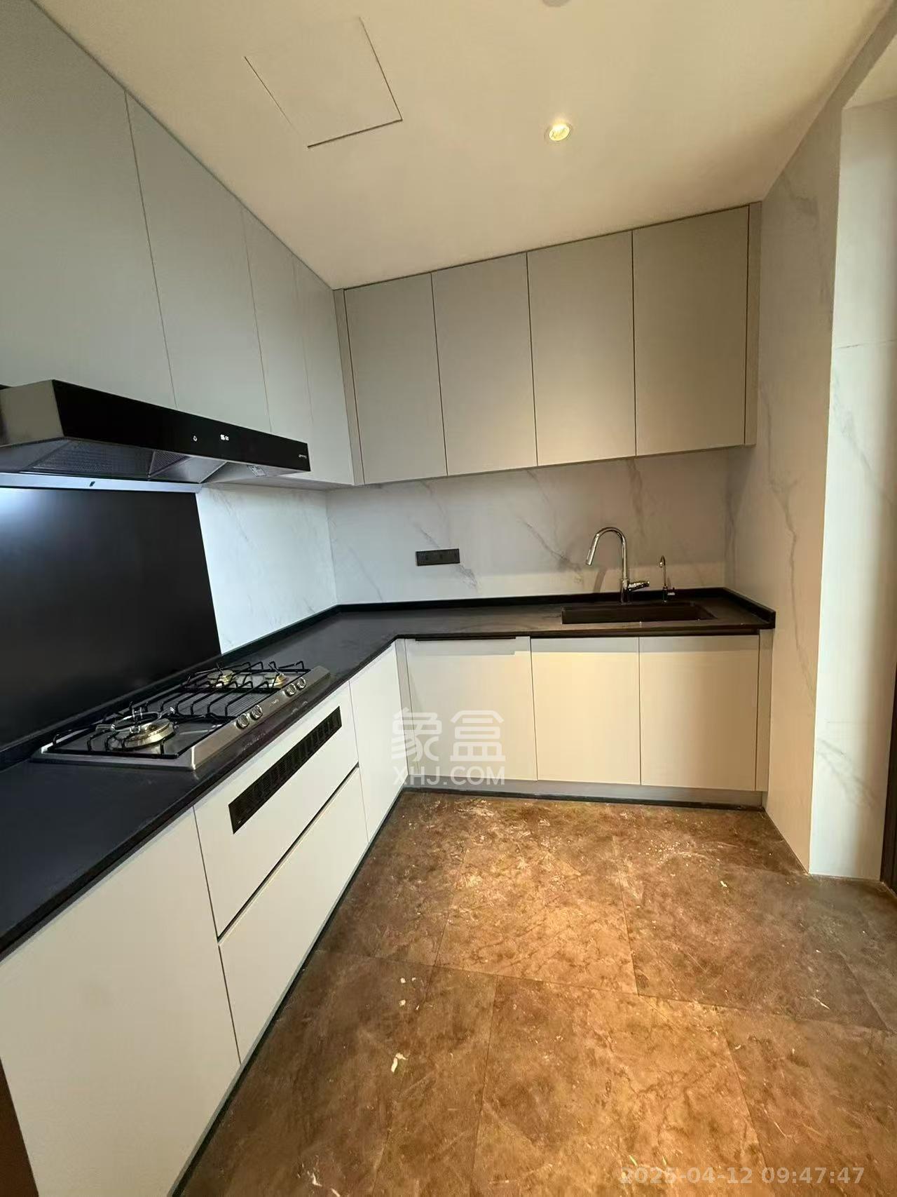 万科瑧湾汇 4室2厅3卫 15000.0元/月 万科瑧湾汇 4室2厅3卫 15000.0元/月室内图