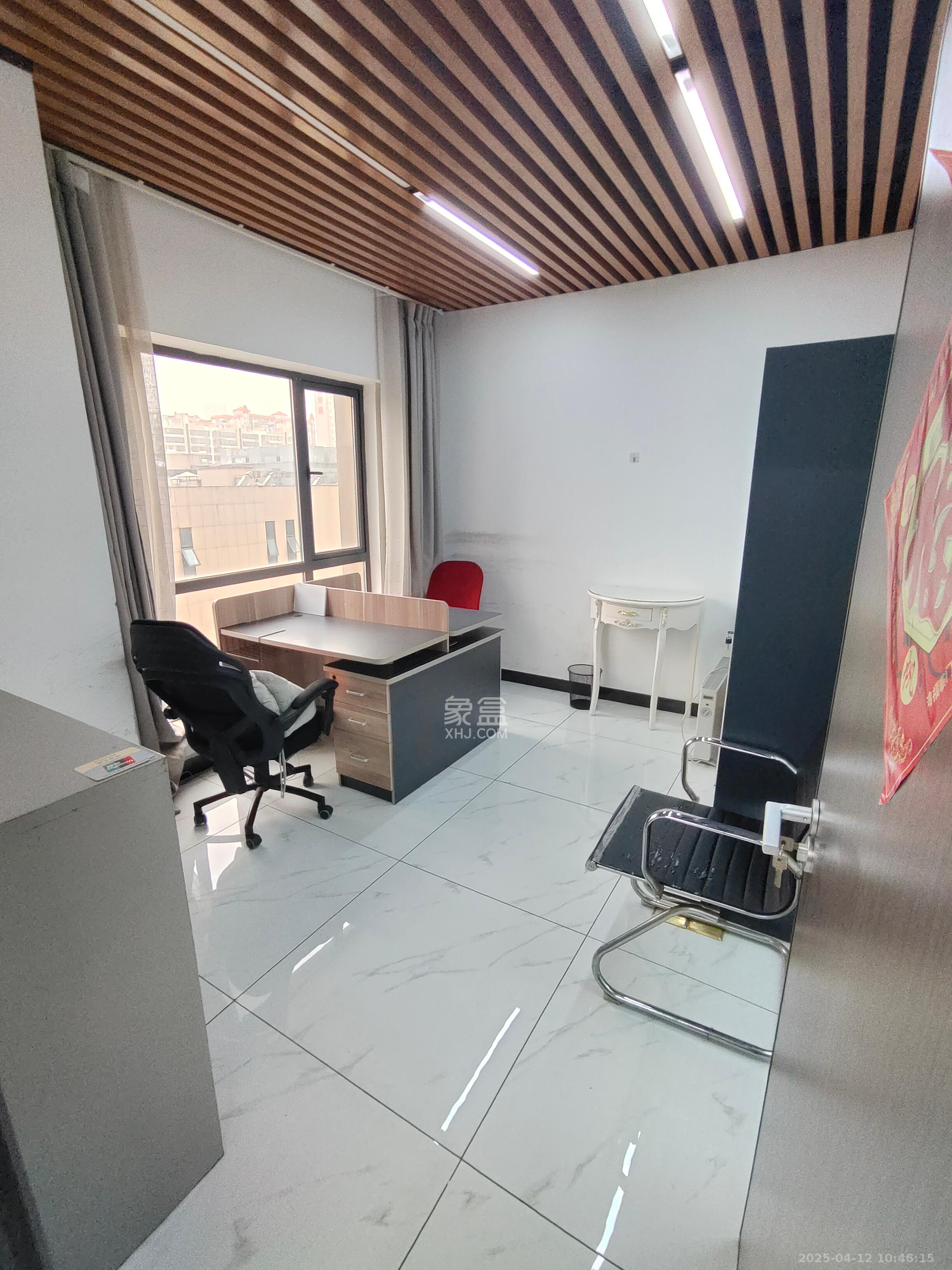 旭辉国际广场(永升商业广场) 1室0厅0卫 7000.0元/月 旭辉国际广场(永升商业广场) 1室0厅0卫 7000.0元/月室内图