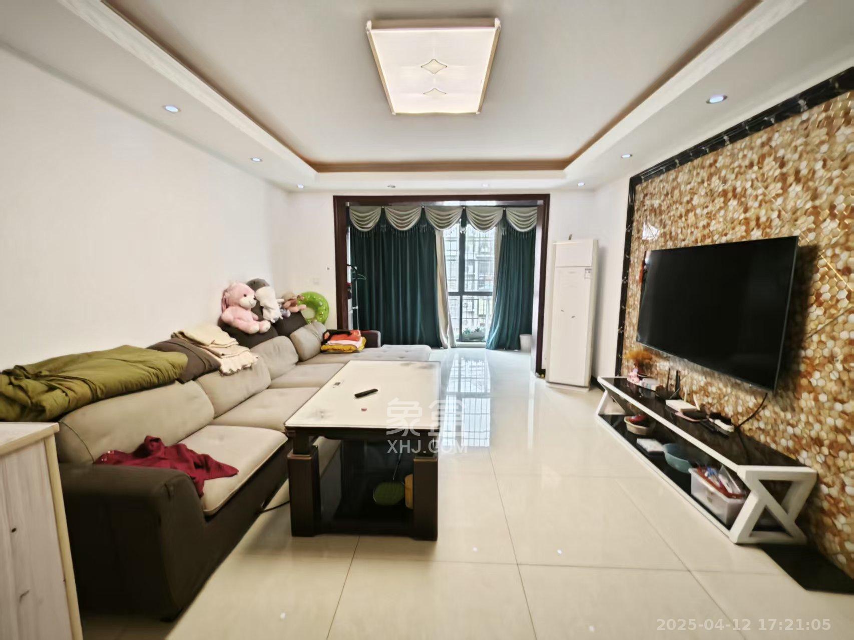 长丰星城 4室2厅2卫 1800.0元/月 长丰星城 4室2厅2卫 1800.0元/月室内图