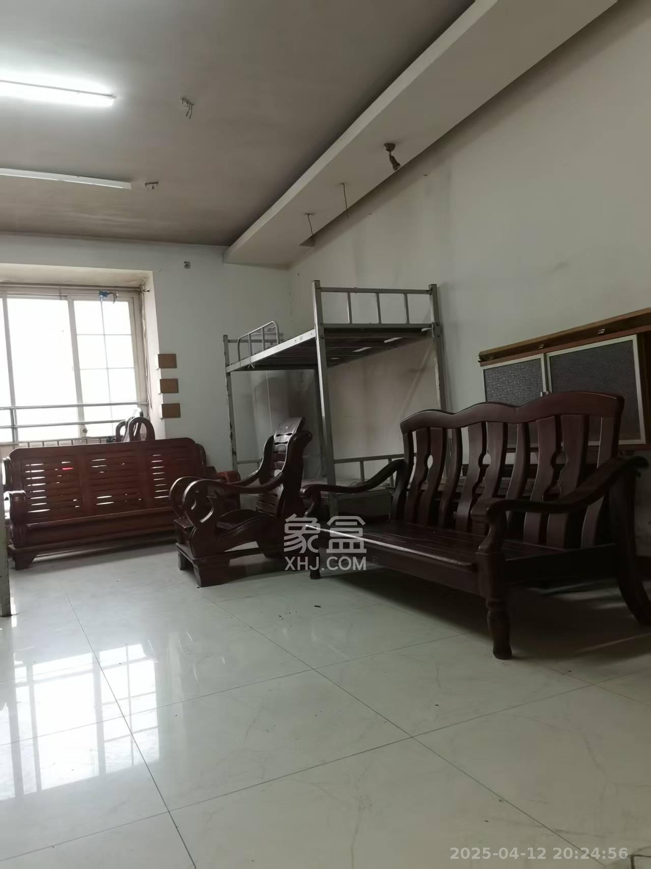 海华嘉园 2室2厅1卫 2000.0元/月 海华嘉园 2室2厅1卫 2000.0元/月室内图