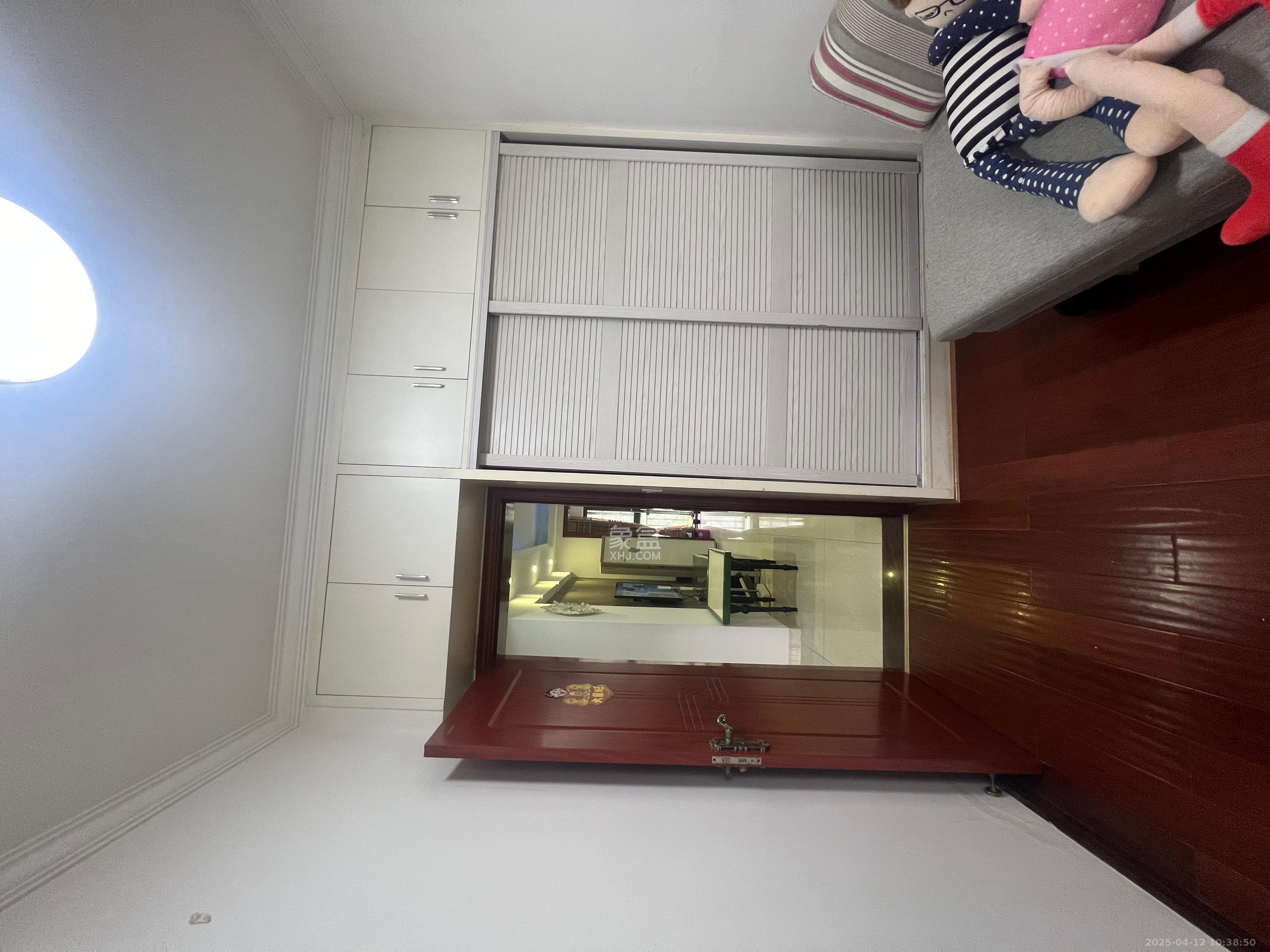 优山美地  3室2厅2卫   2800.00元/月室内图
