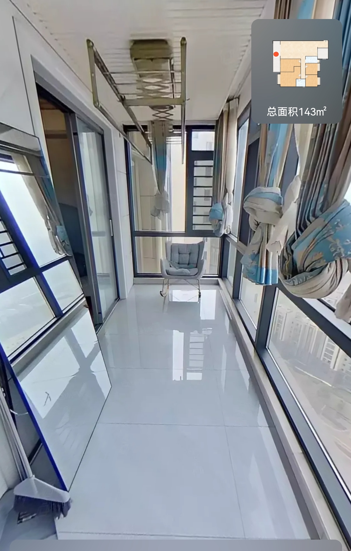 碧桂园娄星府 4室2厅2卫 108.0万 碧桂园娄星府 4室2厅2卫 108.0万客厅