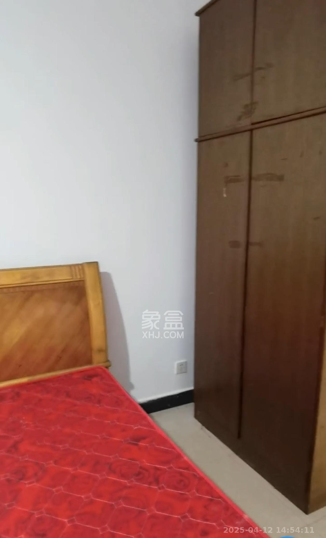 红星农民新村 1室1厅1卫 1100.0元/月 红星农民新村 1室1厅1卫 1100.0元/月室内图