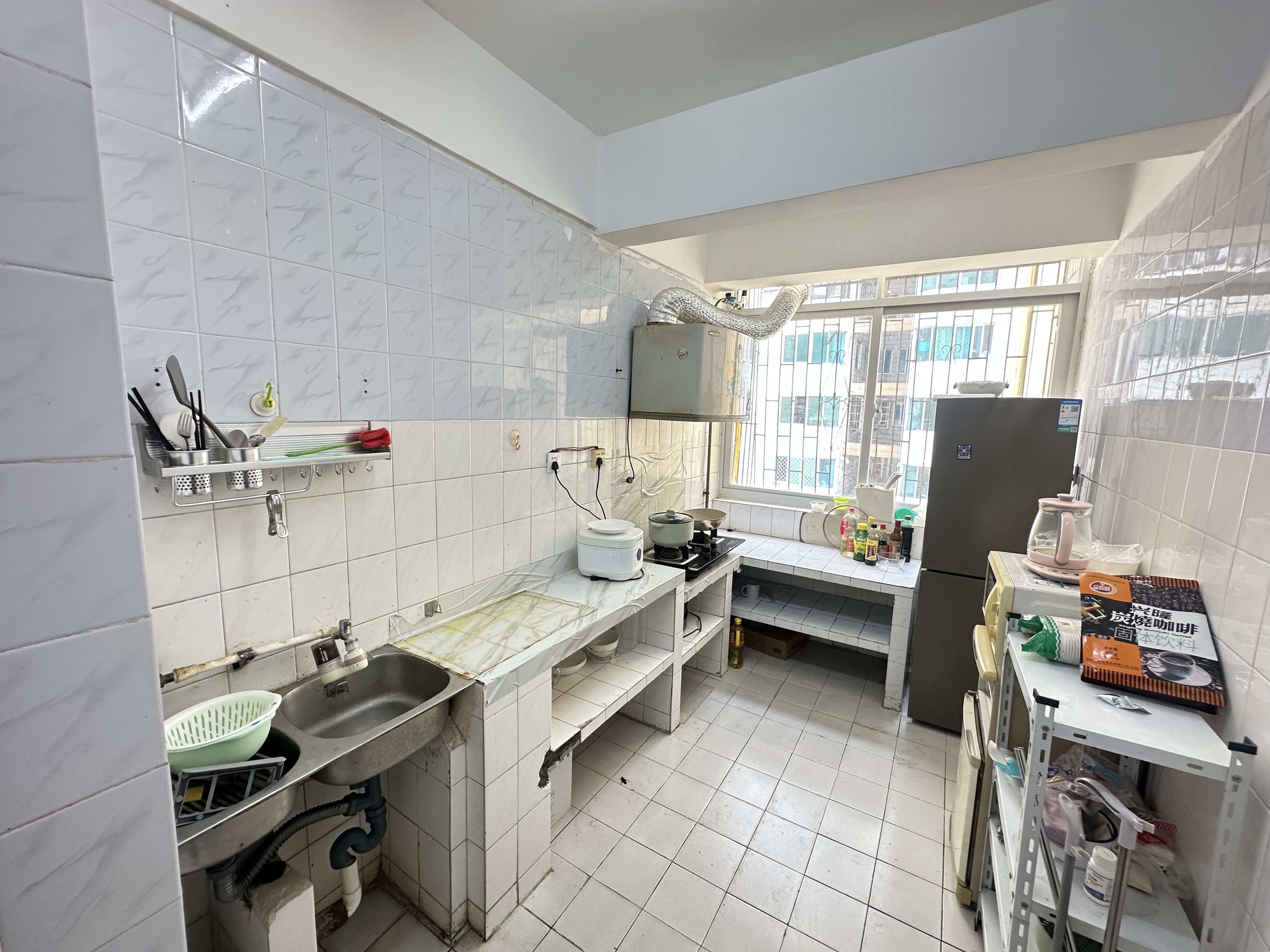 交通银行宿舍(海甸岛四东路) 2室2厅1卫 88.0万 交通银行宿舍(海甸岛四东路) 2室2厅1卫 88.0万室内图