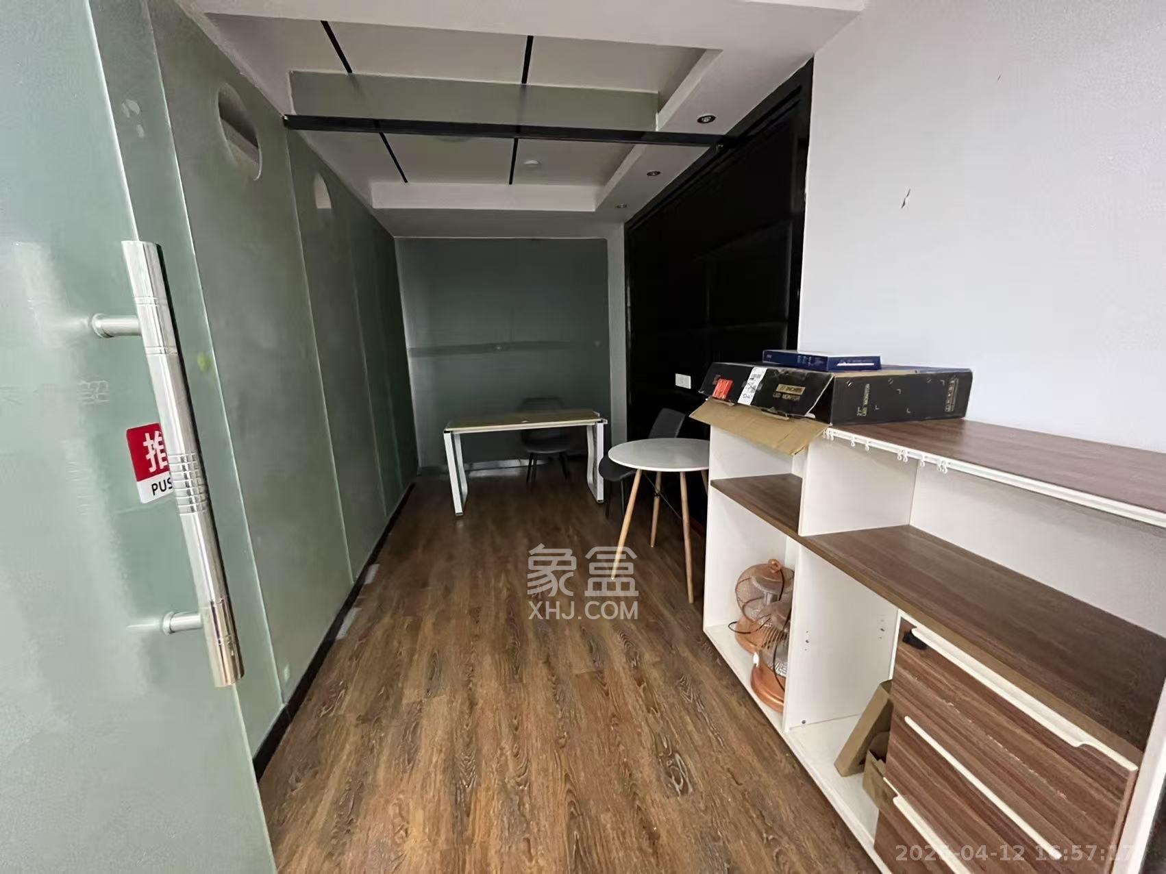 喜盈门范城 1室1厅1卫 32000.0元/月 喜盈门范城 1室1厅1卫 32000.0元/月室内图