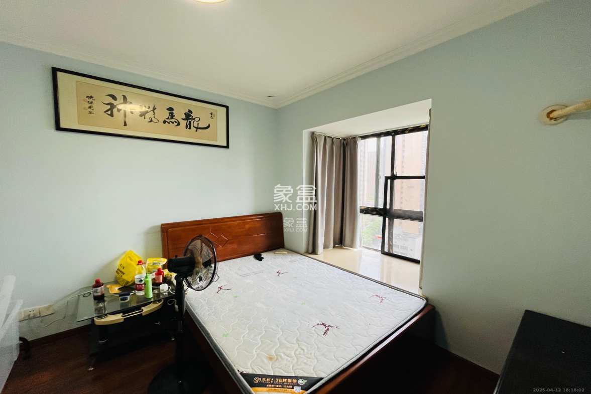 同鑫家园  3室2厅1卫    5000.0元/月 同鑫家园  3室2厅1卫    5000.0元/月室内图