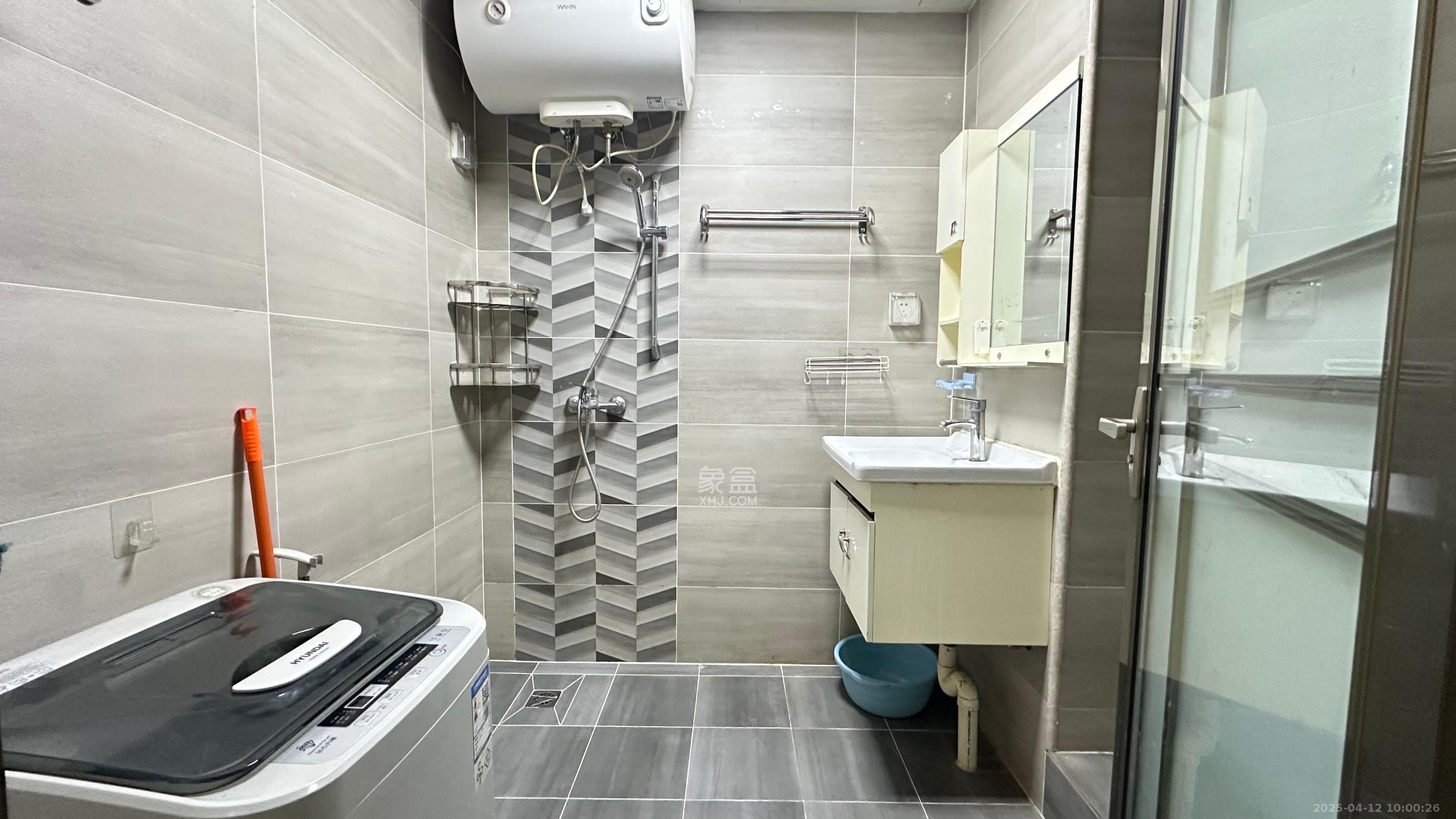 芙蓉万国城MOMA（卓越汇富苑）  1室0厅0卫    1500.0元/月室内图