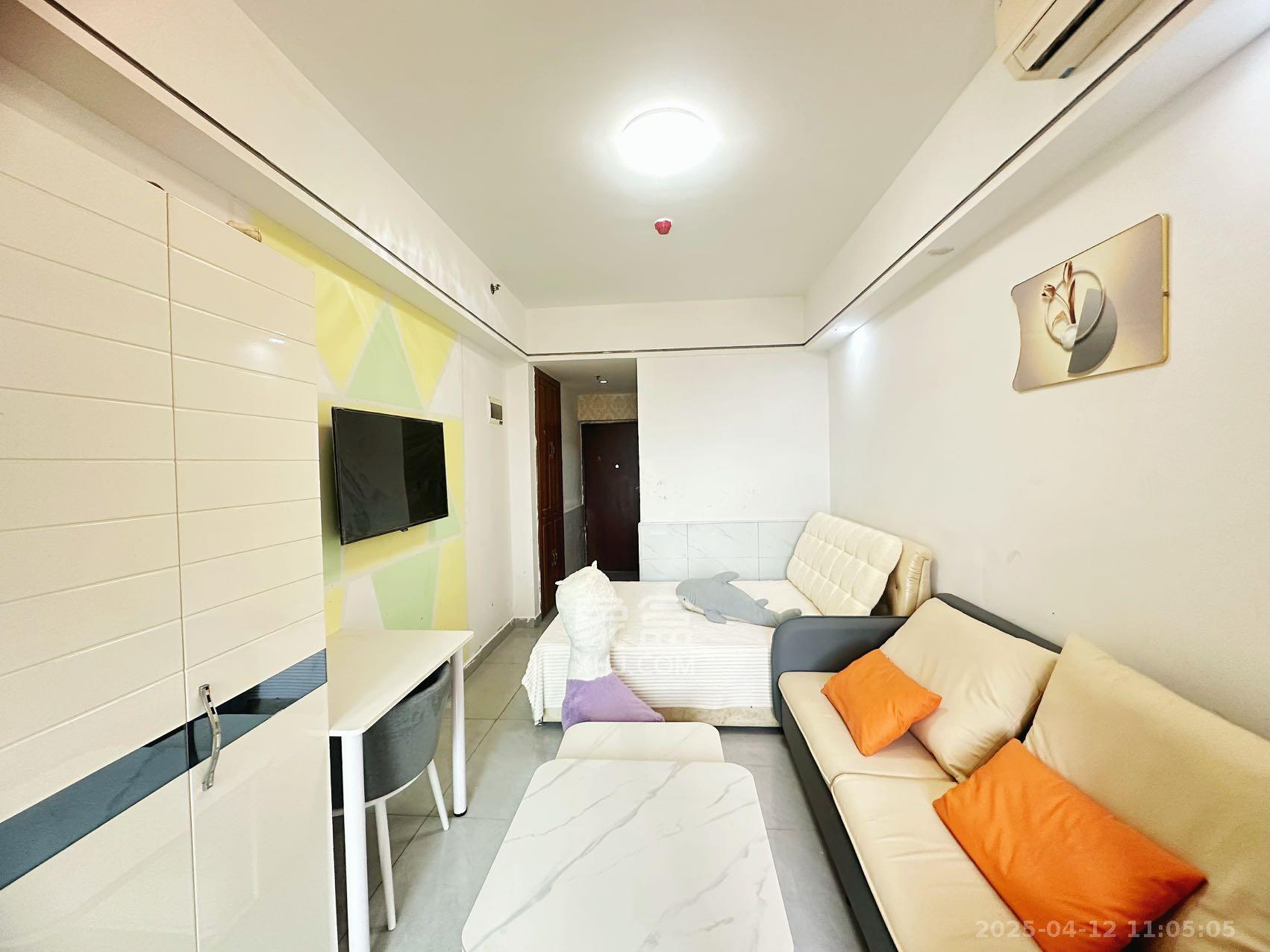 中建木莲工社 1室1厅1卫 1400.0元/月 中建木莲工社 1室1厅1卫 1400.0元/月室内图