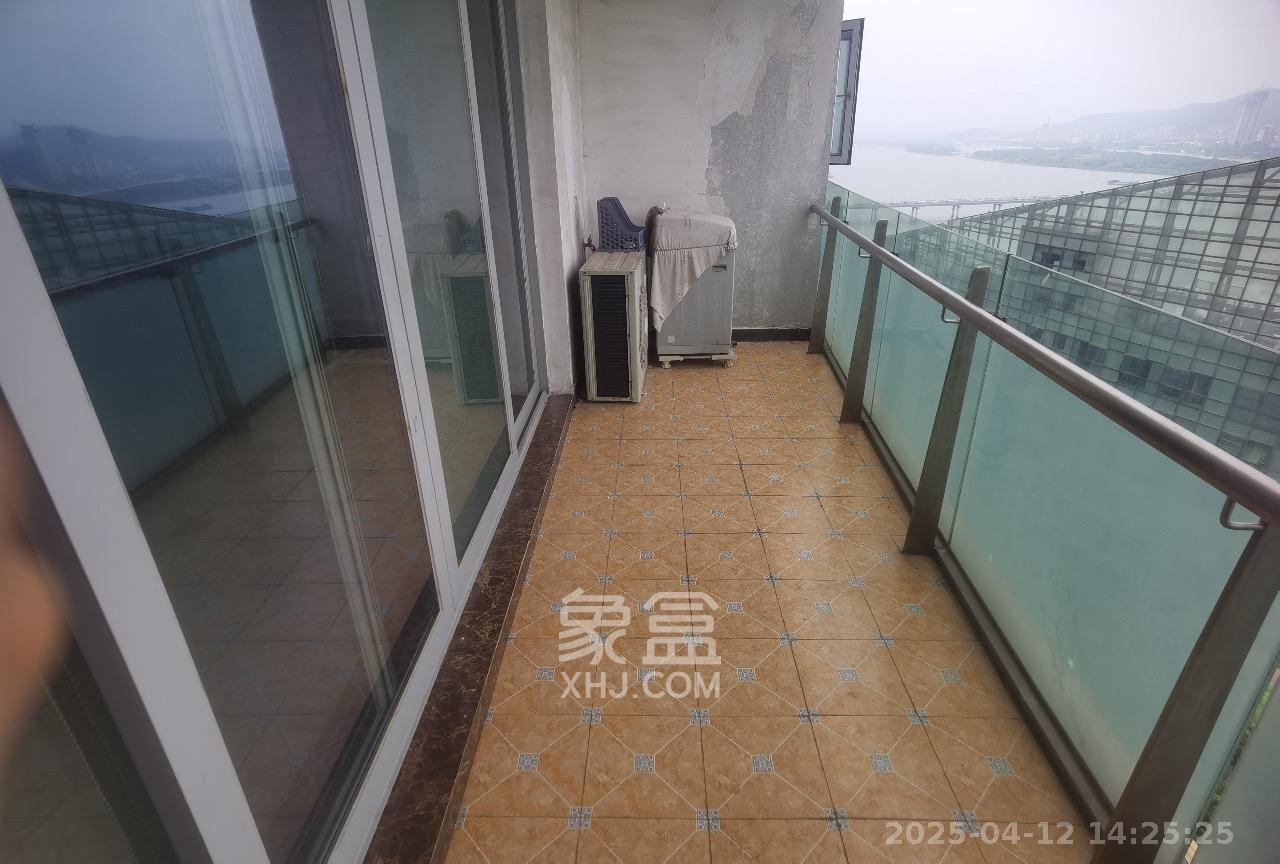 北辰定江洋  3室2厅3卫   7000.00元/月室内图