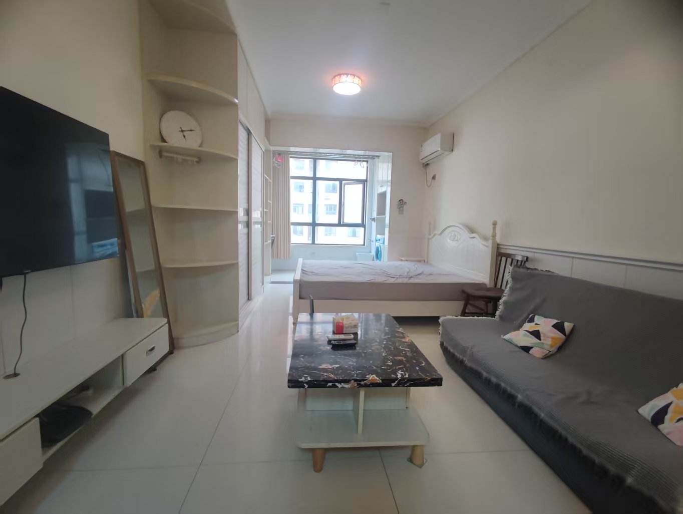 梓山湖公馆 1室1厅1卫 1200.0元/月 梓山湖公馆 1室1厅1卫 1200.0元/月室内图