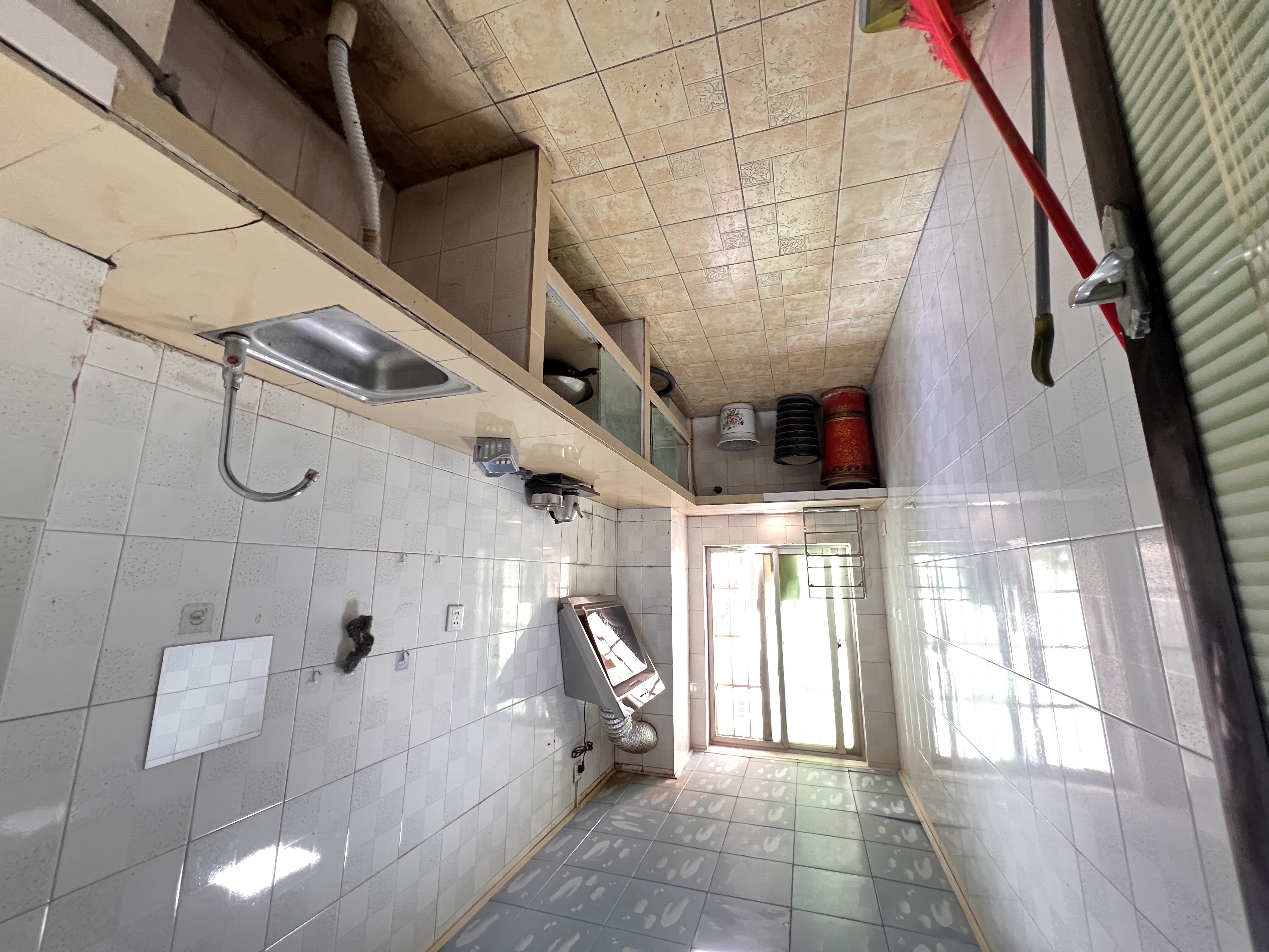 诚田大厦 2室2厅1卫 2100.0元/月 诚田大厦 2室2厅1卫 2100.0元/月室内图