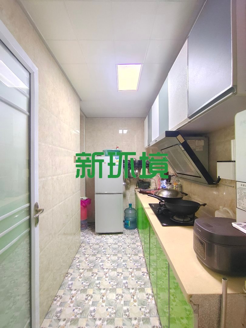 御花园 2室2厅1卫 48.8万 御花园 2室2厅1卫 48.8万客厅