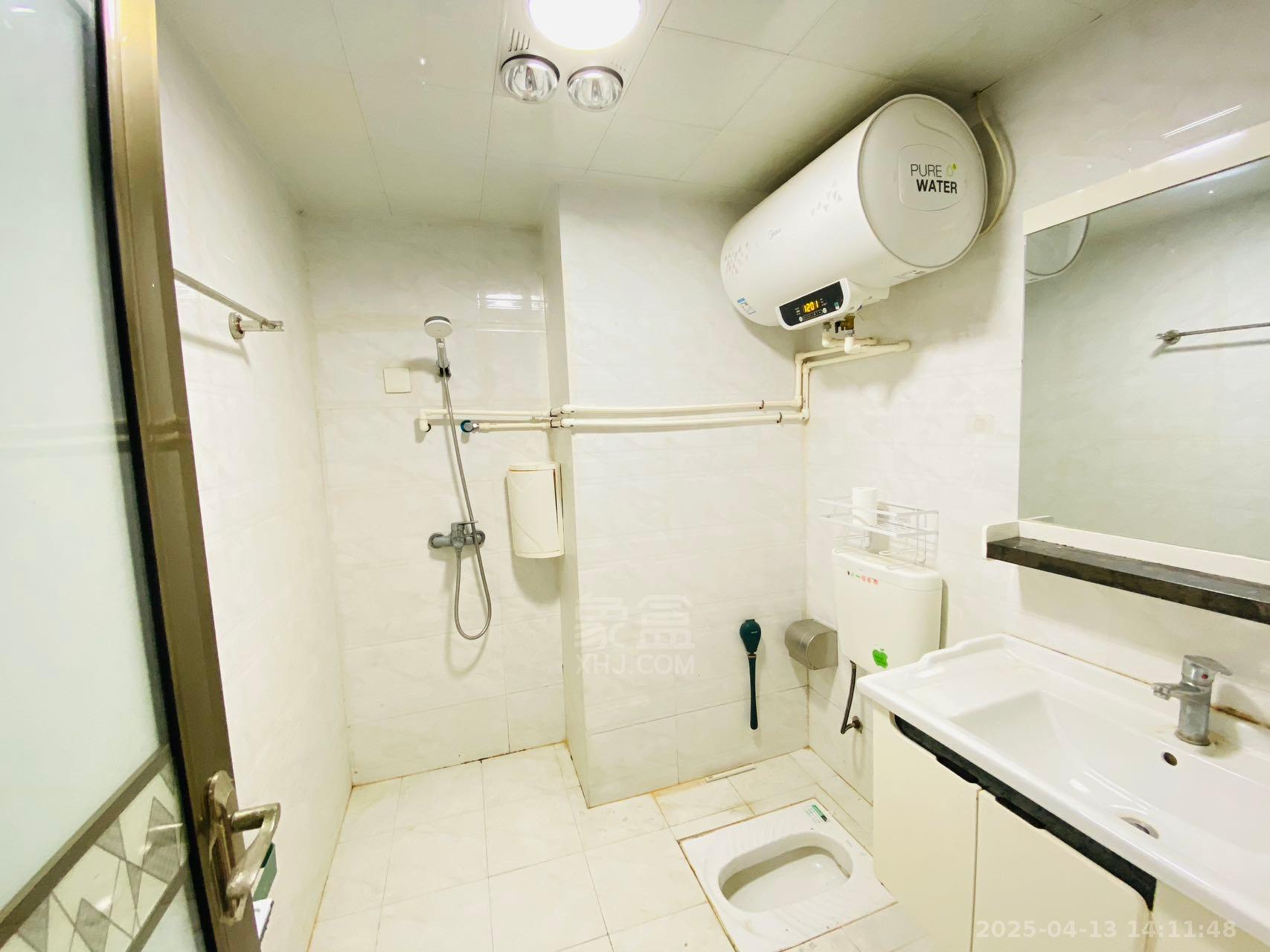 中泰财富湘江 1室1厅1卫 1100.0元/月 中泰财富湘江 1室1厅1卫 1100.0元/月室内图