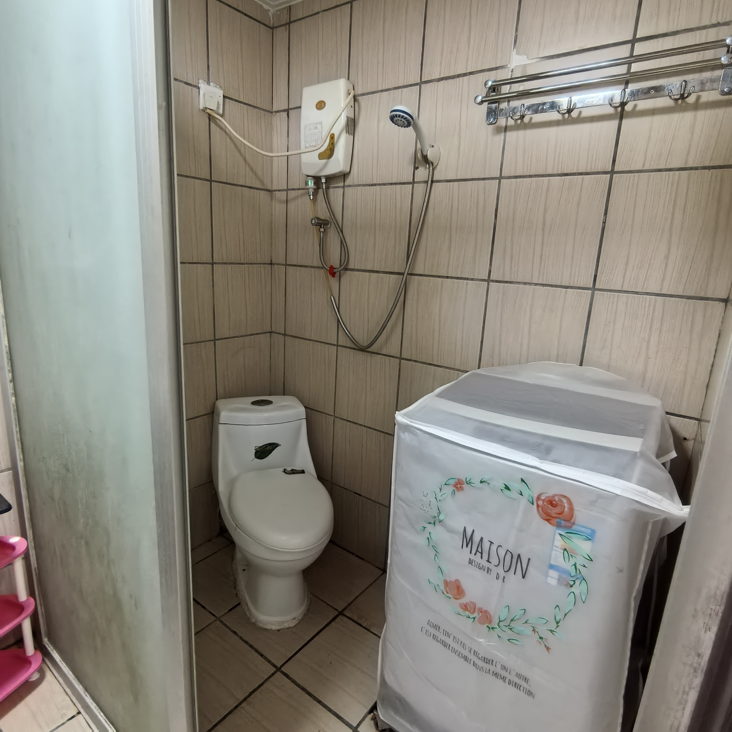飞龙公寓  1室1厅1卫   1200.00元/月室内图