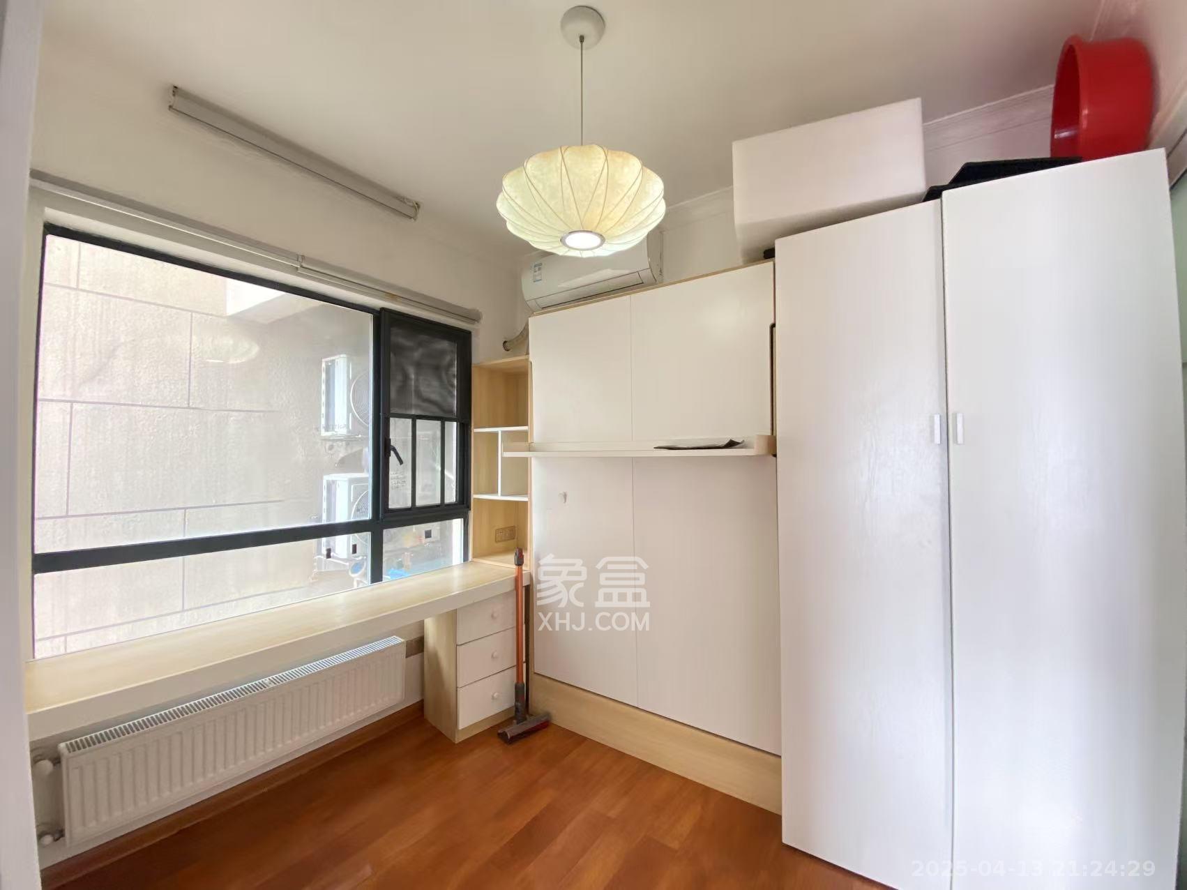 中海梅溪湖壹号 3室2厅1卫 2700.0元/月 中海梅溪湖壹号 3室2厅1卫 2700.0元/月室内图