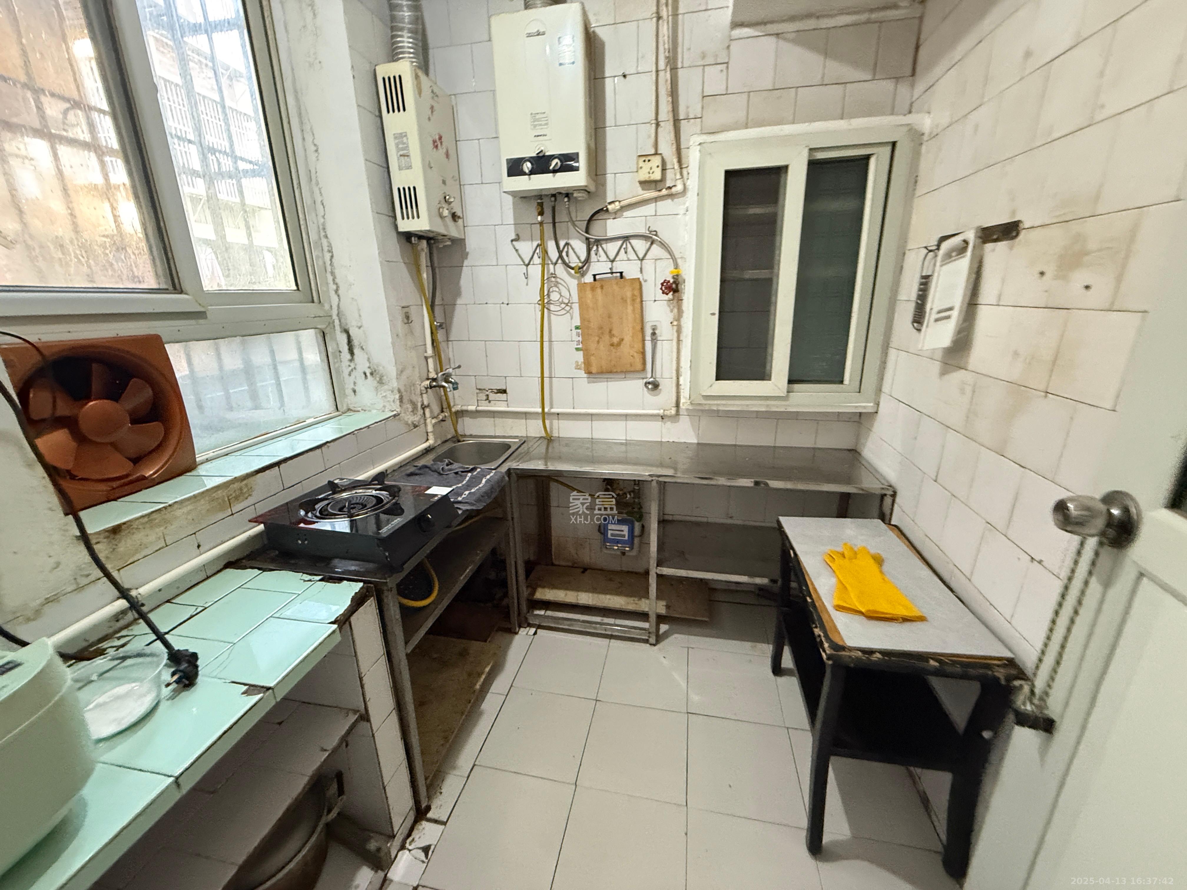 东瓜山一村 1室0厅0卫 1400.0元/月 东瓜山一村 1室0厅0卫 1400.0元/月室内图