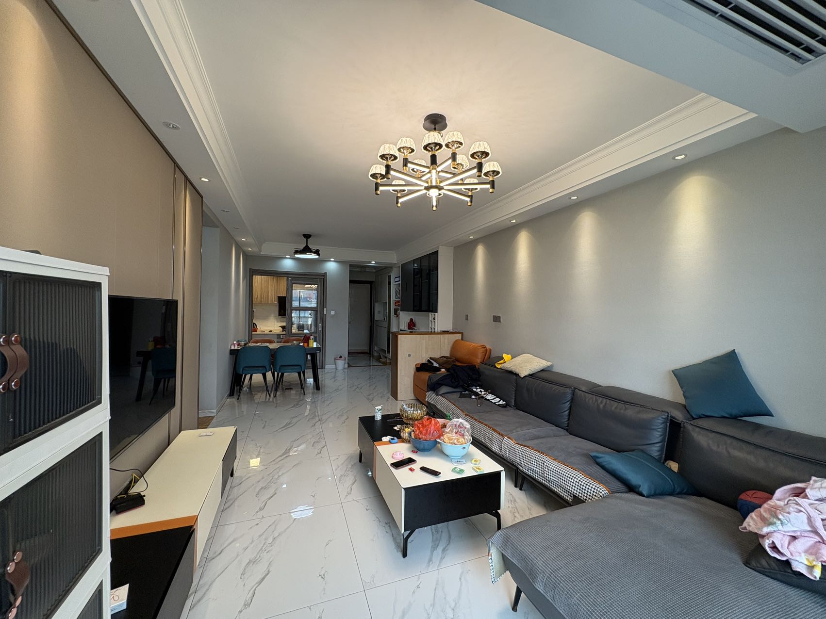 天元区碧桂园 3室2厅2卫 88.0万 天元区碧桂园 3室2厅2卫 88.0万室内图