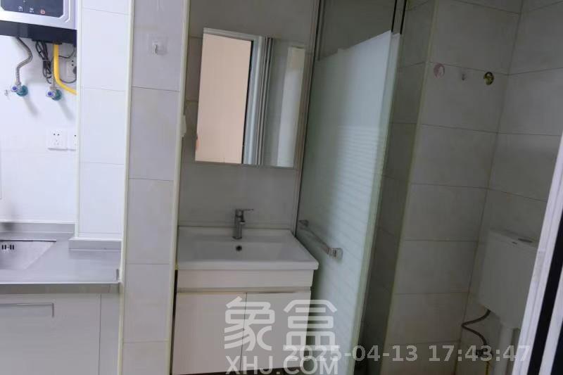 叠彩兰亭  2室1厅1卫   1700.00元/月室内图