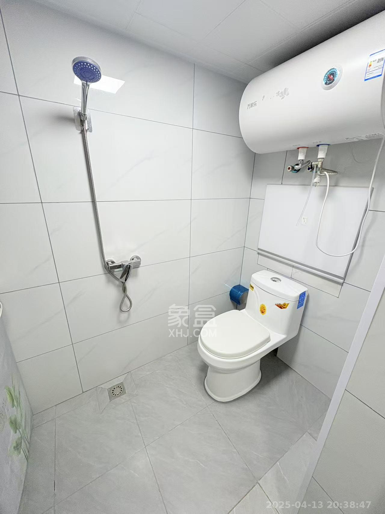 清控湖山雅居北区 1室1厅1卫 1250.0元/月 清控湖山雅居北区 1室1厅1卫 1250.0元/月室内图