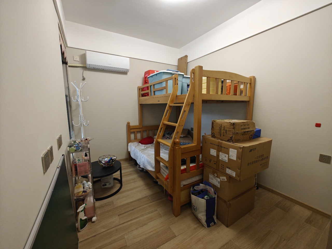 大华锦绣海岸四期  2室2厅1卫    125.0万 大华锦绣海岸四期  2室2厅1卫    125.0万室内图