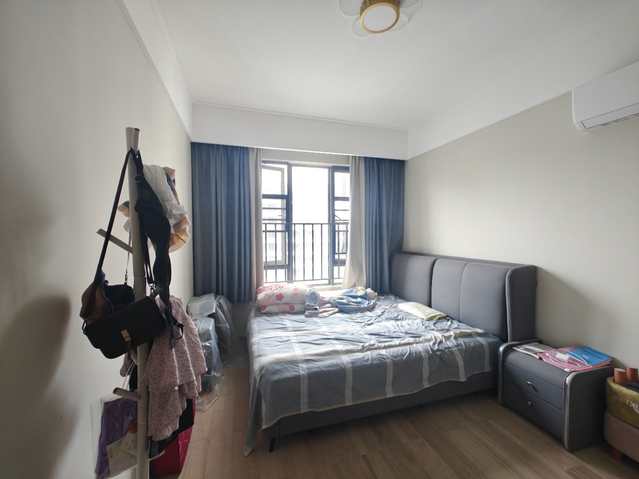 大华锦绣海岸四期  2室2厅1卫    125.0万 大华锦绣海岸四期  2室2厅1卫    125.0万室内图