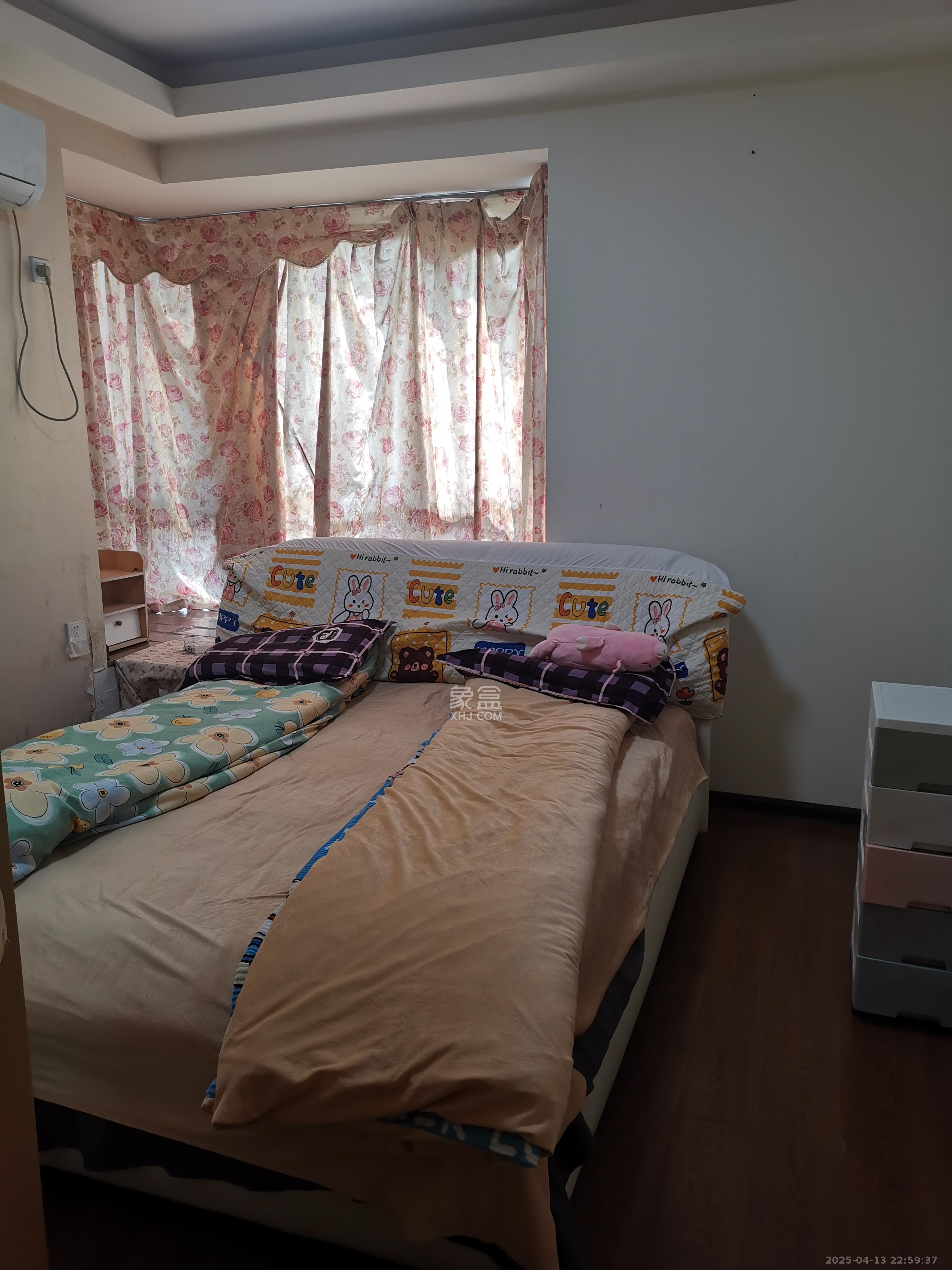 湘江世纪城映江苑 3室2厅1卫 2300.0元/月 湘江世纪城映江苑 3室2厅1卫 2300.0元/月室内图