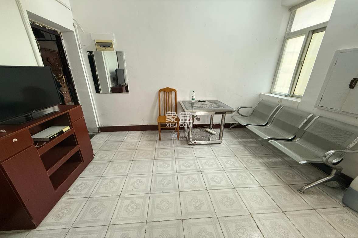 东瓜山一村 1室0厅0卫 1400.0元/月 东瓜山一村 1室0厅0卫 1400.0元/月室内图