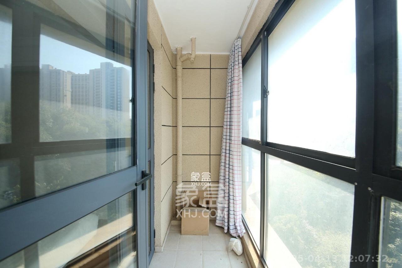 保利城(中航城国际社区、郡原美村) 3室2厅1卫 2100.0元/月 保利城(中航城国际社区、郡原美村) 3室2厅1卫 2100.0元/月室内图