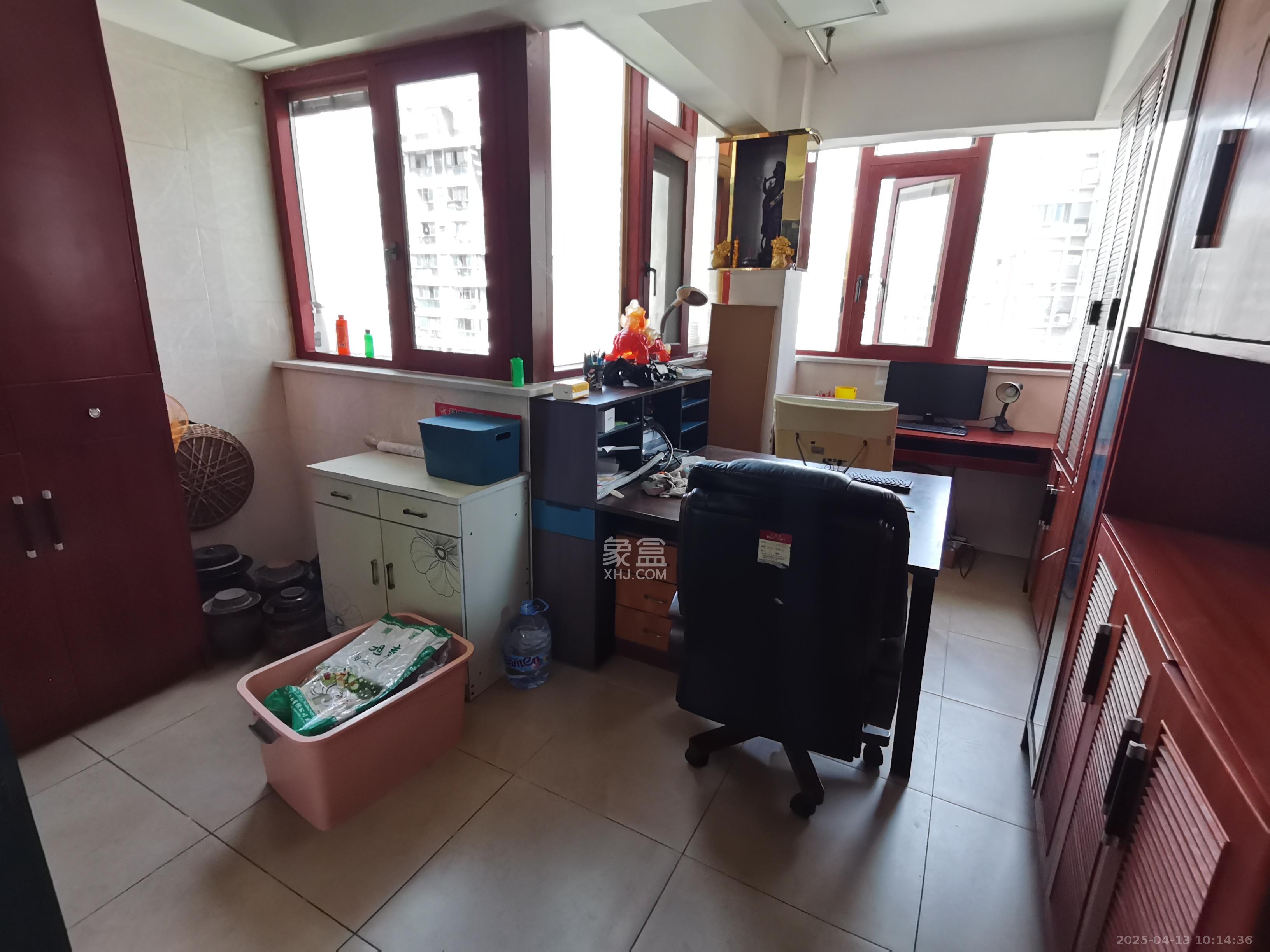 湘江世纪城达江苑 3室2厅2卫 3000.0元/月 湘江世纪城达江苑 3室2厅2卫 3000.0元/月室内图