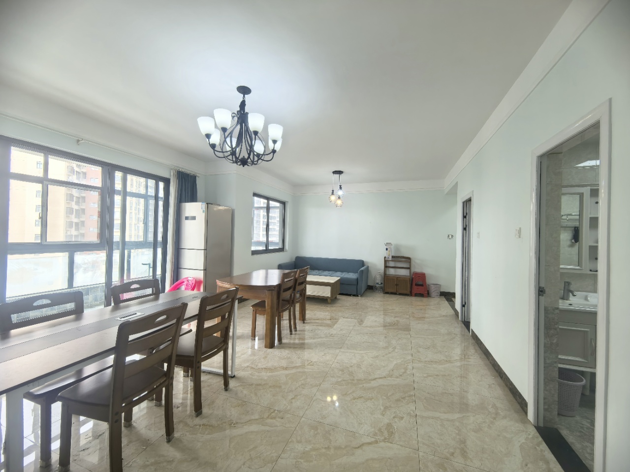 大华锦绣海岸一期 3室2厅1卫 157.0万 大华锦绣海岸一期 3室2厅1卫 157.0万室内图