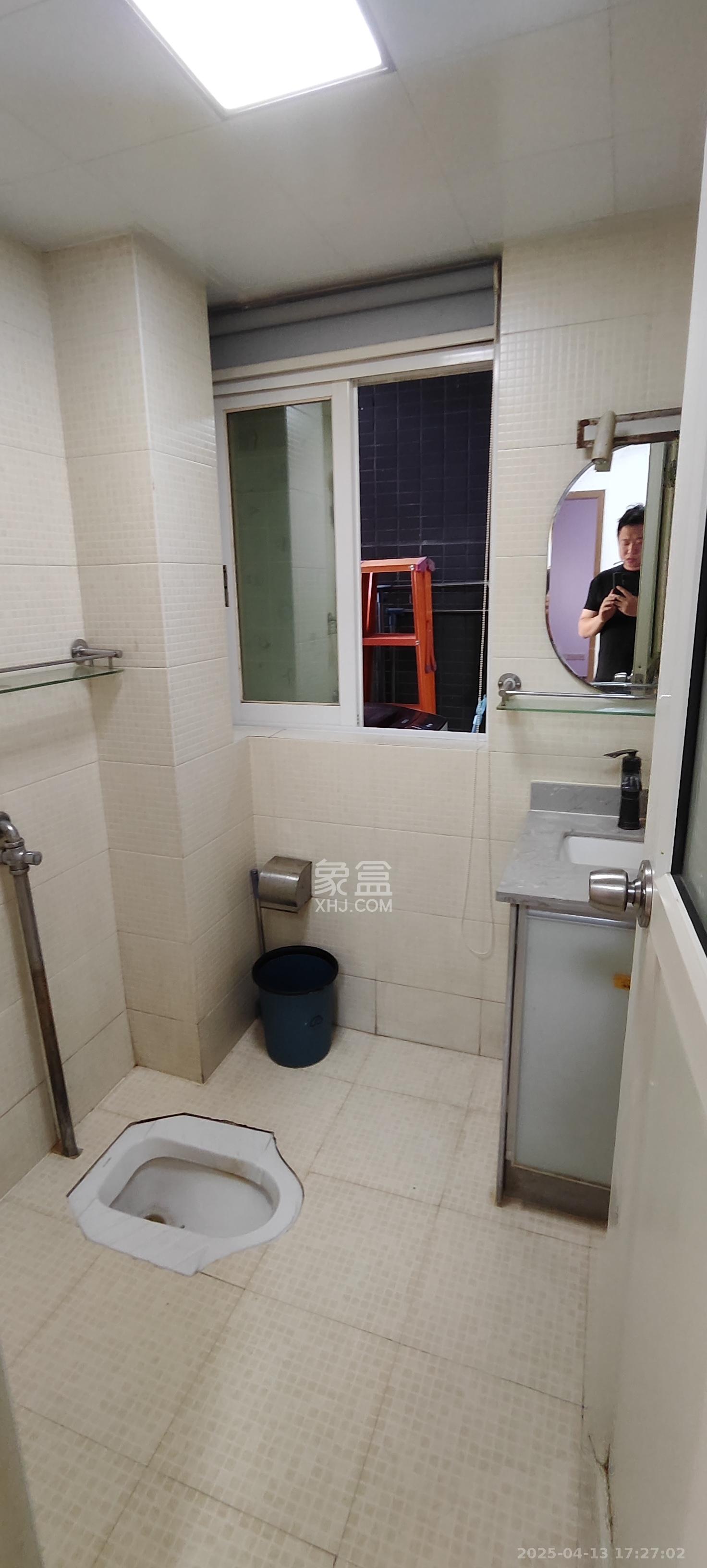 芙蓉公馆  2室1厅1卫    2800.0元/月室内图