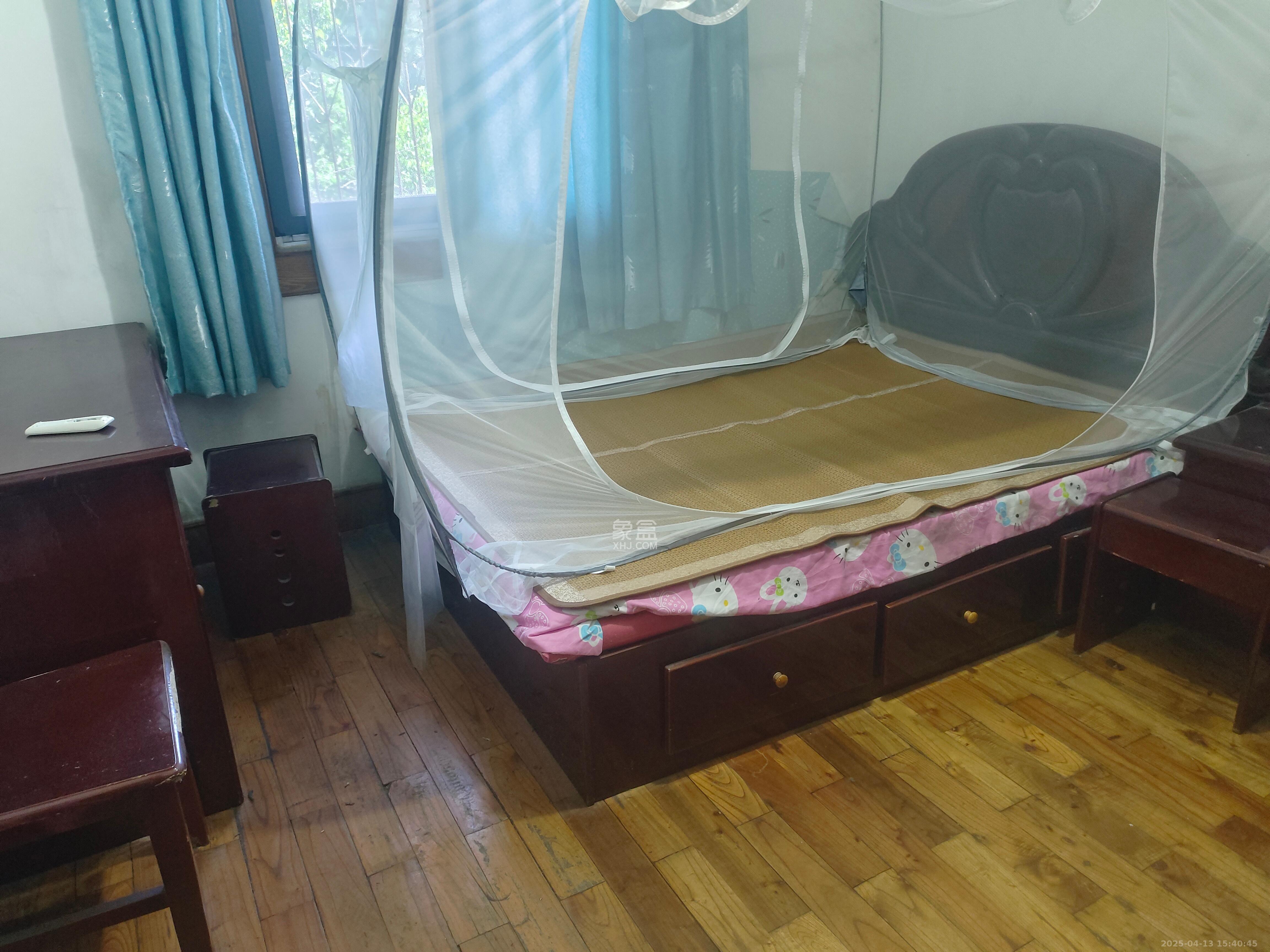 妹子山社区(曙光社区) 2室1厅1卫 1400.0元/月 妹子山社区(曙光社区) 2室1厅1卫 1400.0元/月室内图