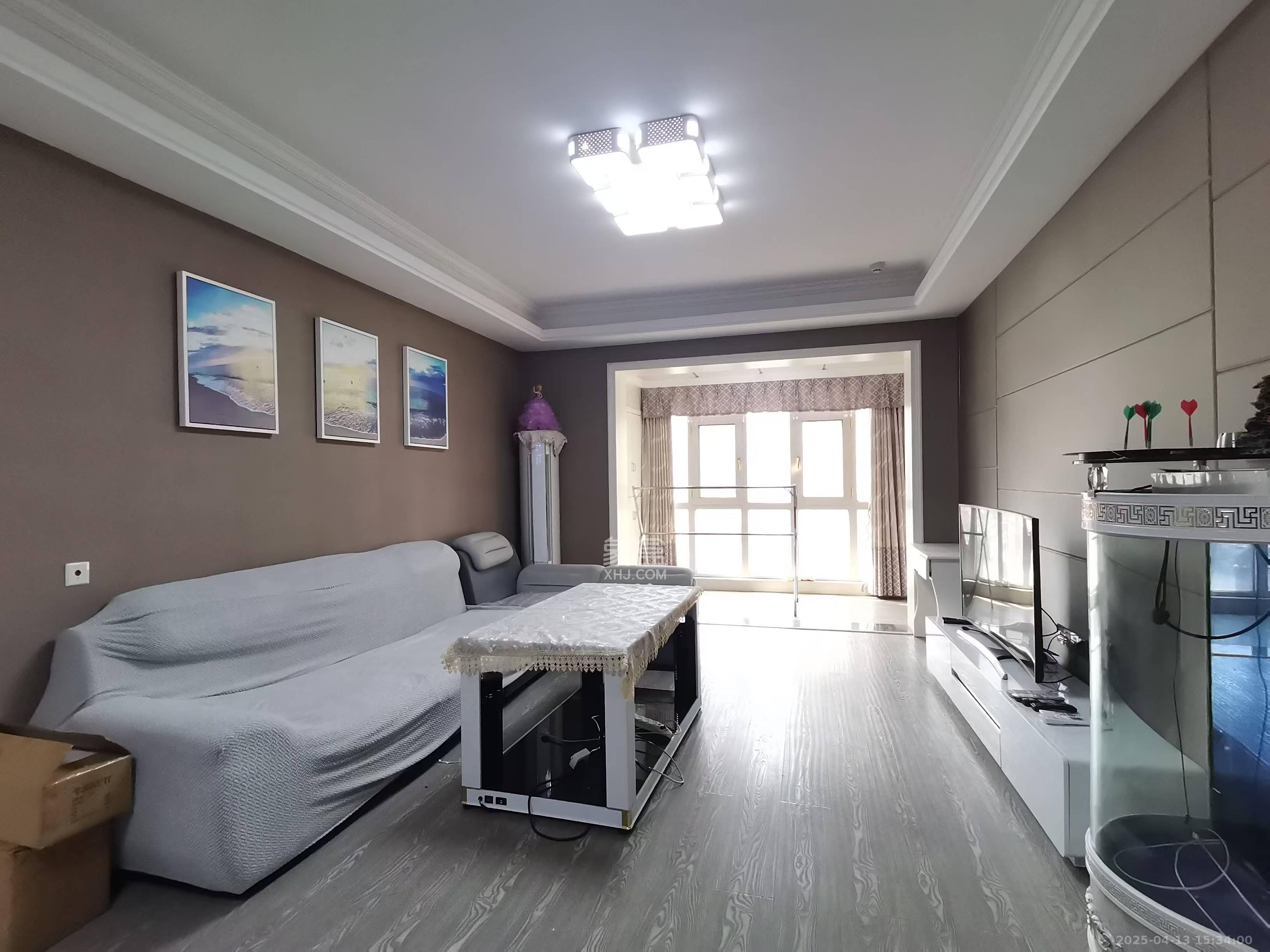 金茂梅溪湖 3室2厅2卫 3500.0元/月 金茂梅溪湖 3室2厅2卫 3500.0元/月室内图