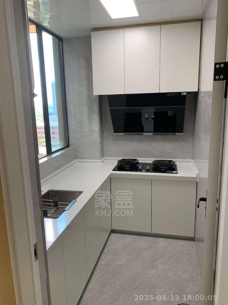 白金汉宫 1室0厅0卫 1600.0元/月 白金汉宫 1室0厅0卫 1600.0元/月室内图