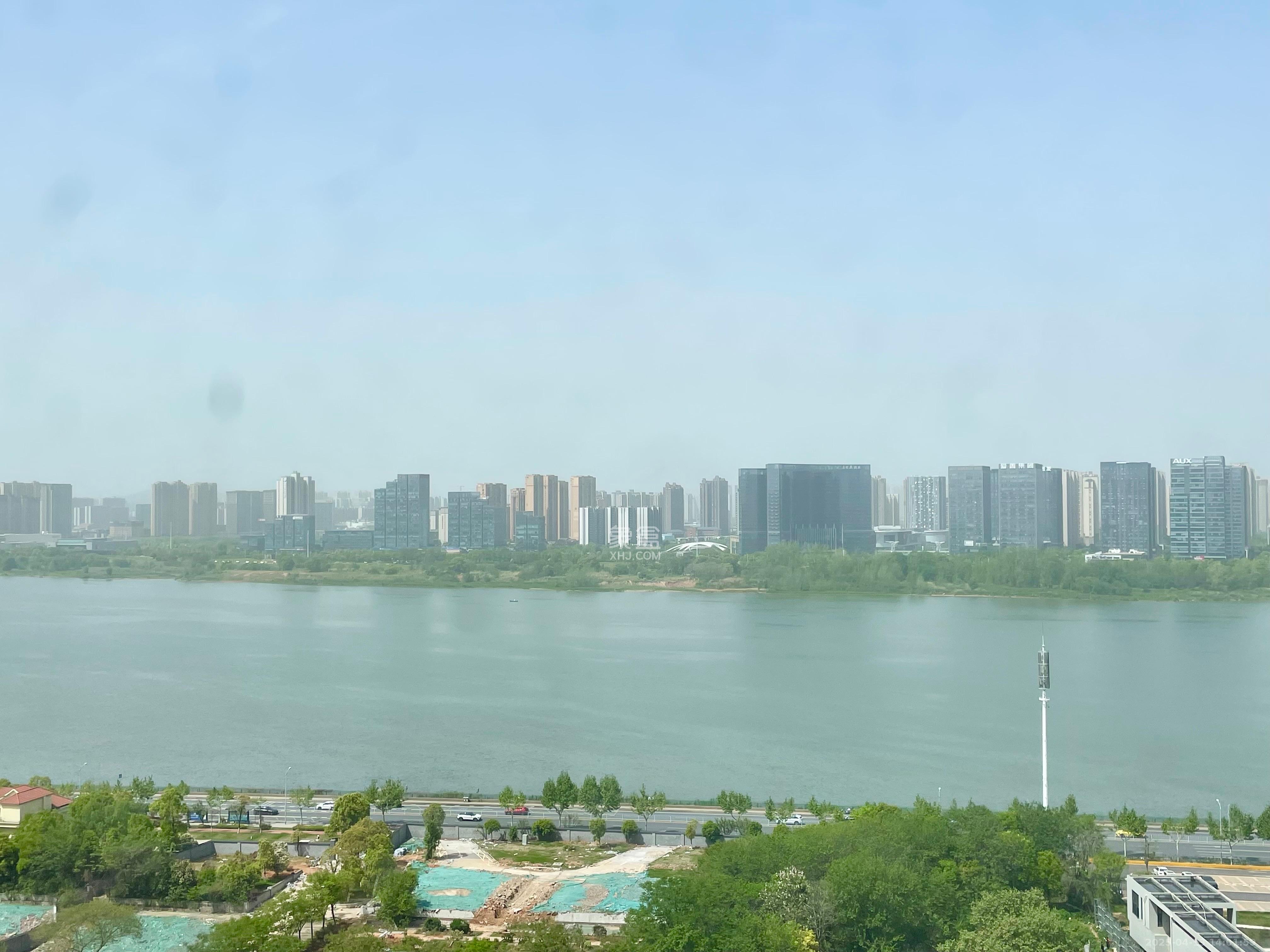 万科紫台  1室1厅1卫   1000.00元/月