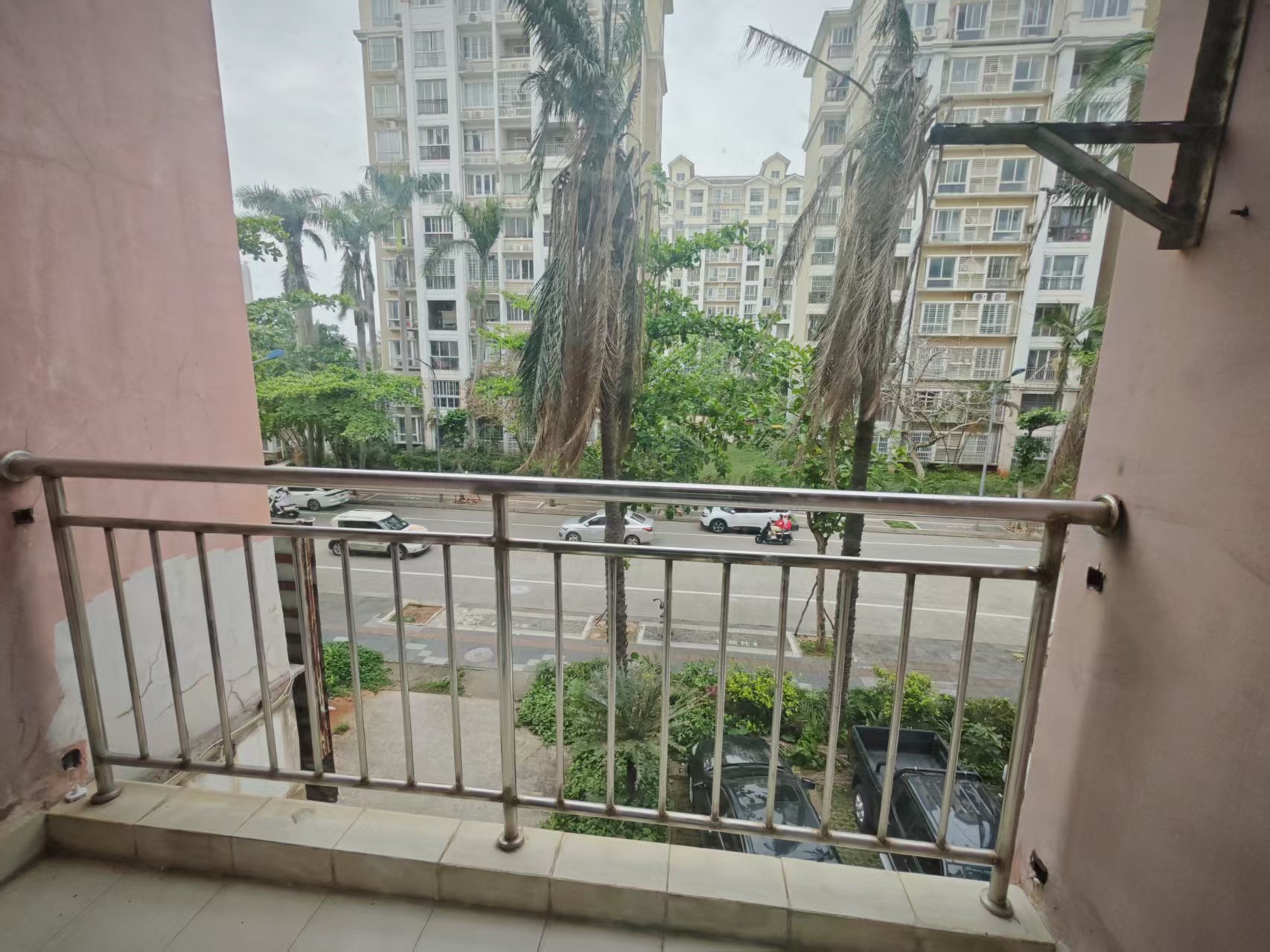 九九海景花园  3室2厅1卫   2600.00元/月室内图