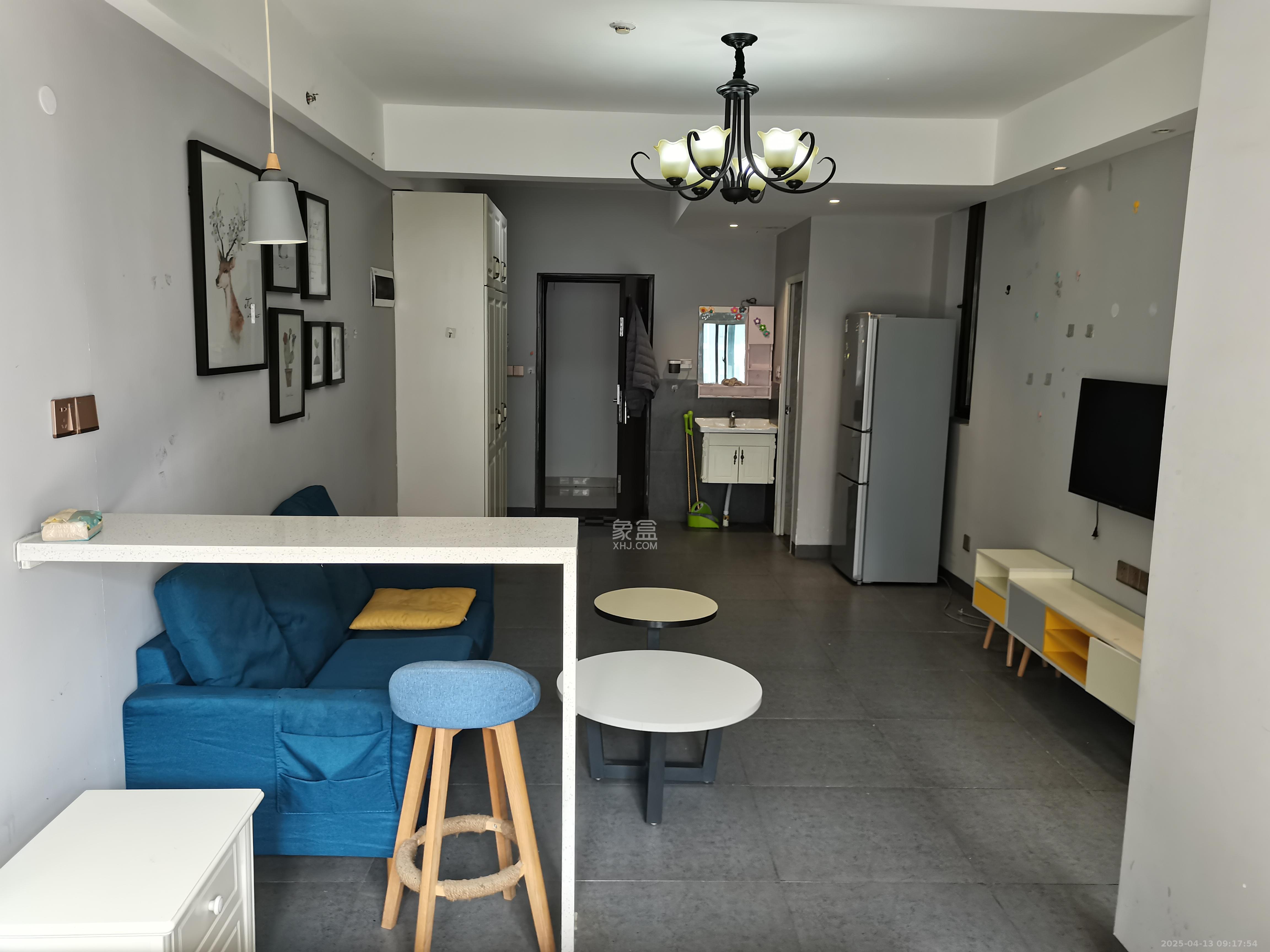 欧亚达国际广场 1室1厅1卫 2600.0元/月 欧亚达国际广场 1室1厅1卫 2600.0元/月室内图