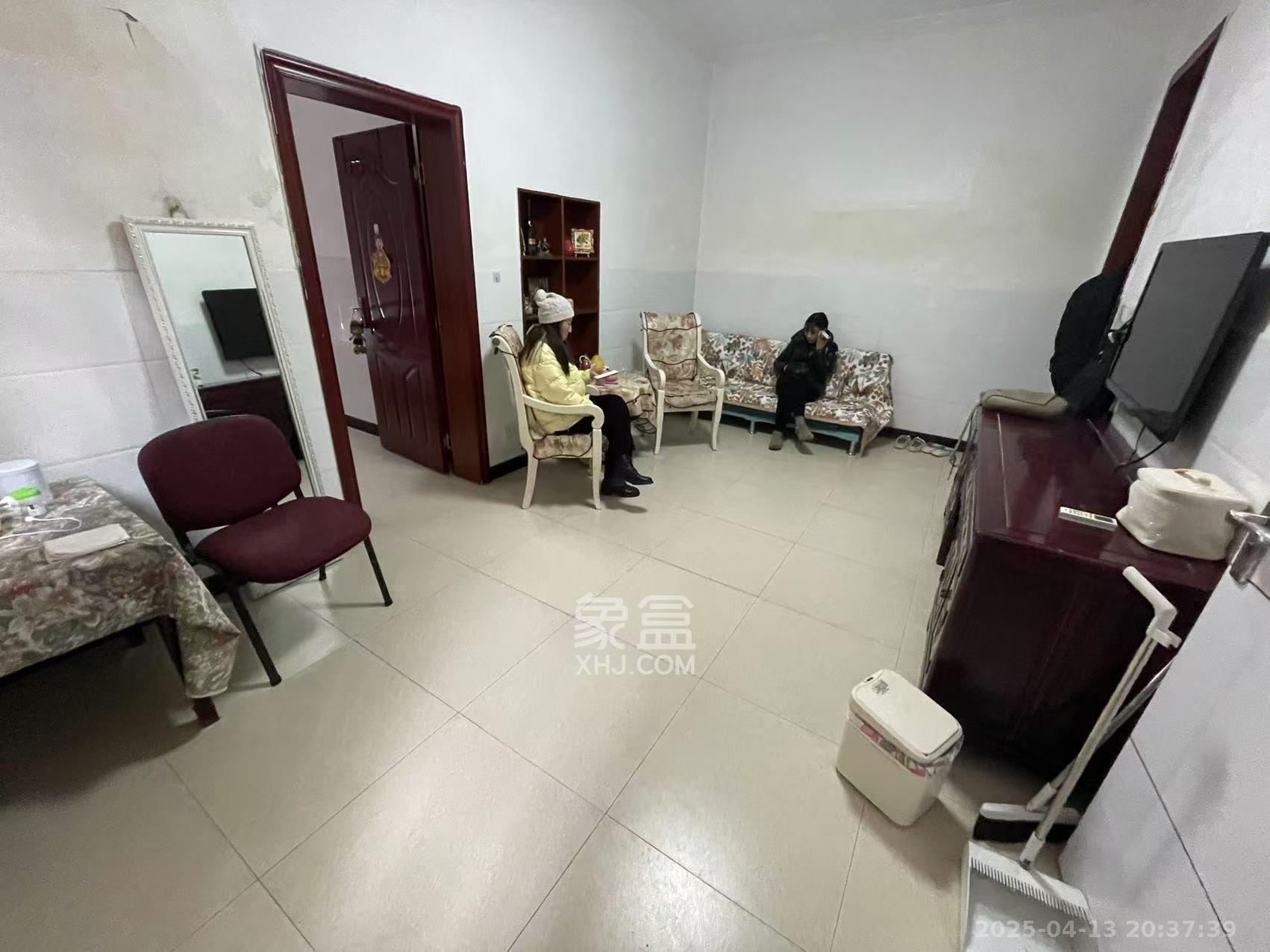 都正街散盘  2室1厅1卫   2200.00元/月室内图1