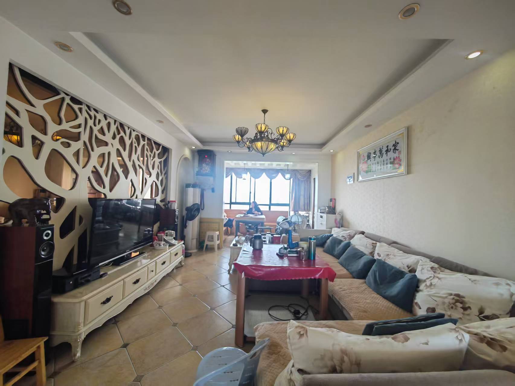 富厚名邸  1室0厅0卫    75.8万 富厚名邸  1室0厅0卫    75.8万客厅