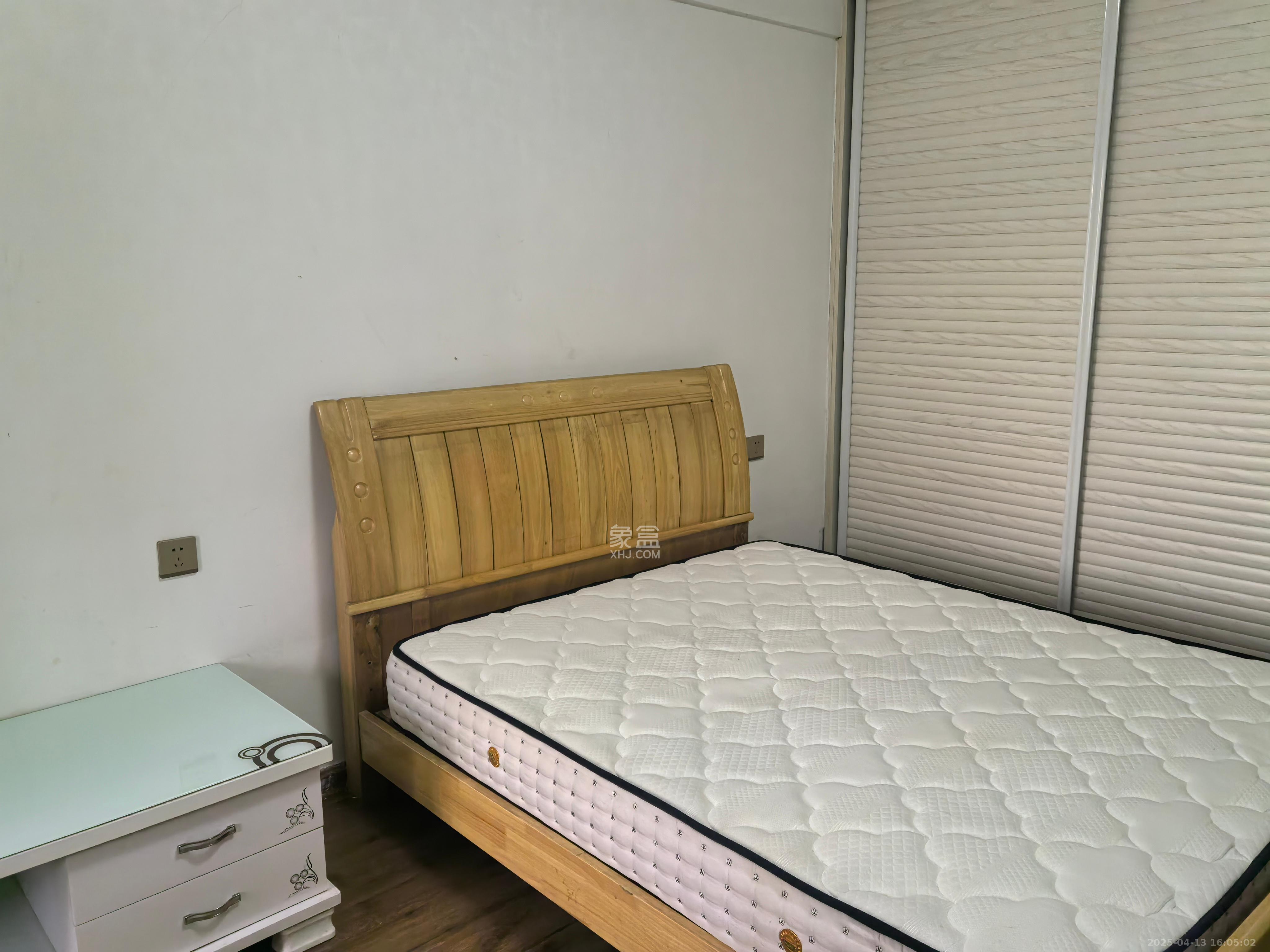 爱都（IDO）  1室1厅1卫   1300.00元/月室内图