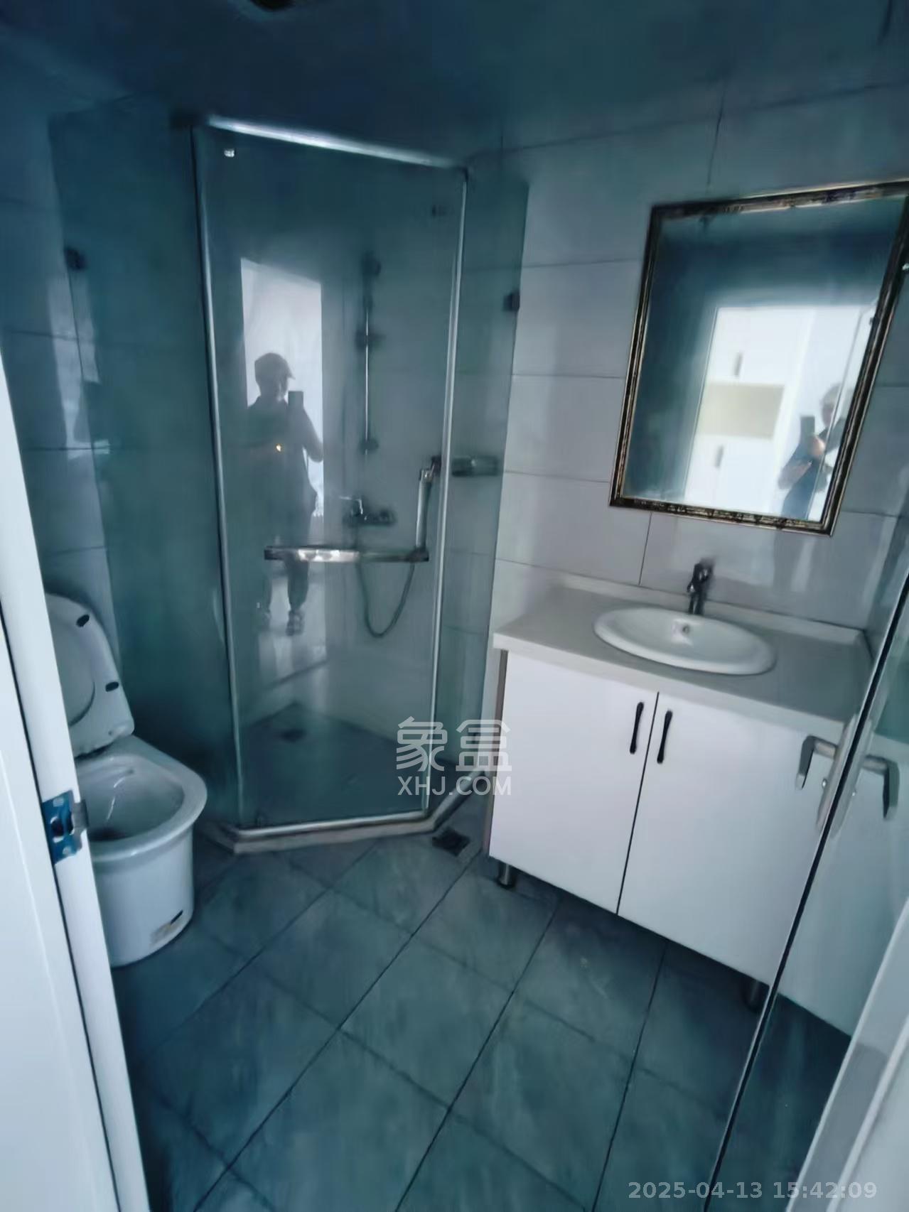 汇东国际  1室1厅1卫   1500.00元/月室内图
