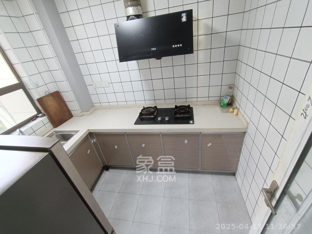 佳兆业云顶梅溪湖（佳兆业梅溪荟）  3室2厅1卫   2800.00元/月室内图