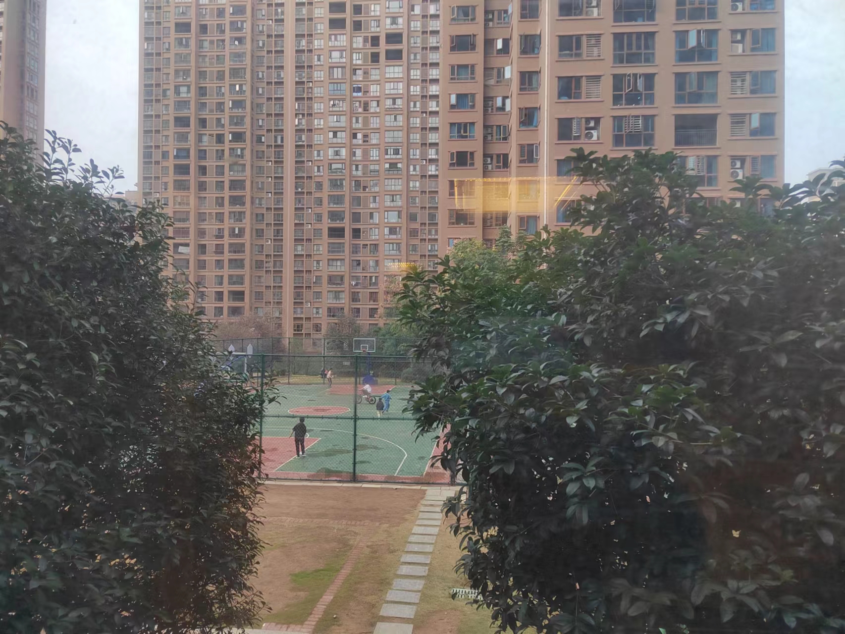 盛世时代广场 1室1厅1卫 35.8万 盛世时代广场 1室1厅1卫 35.8万室内图